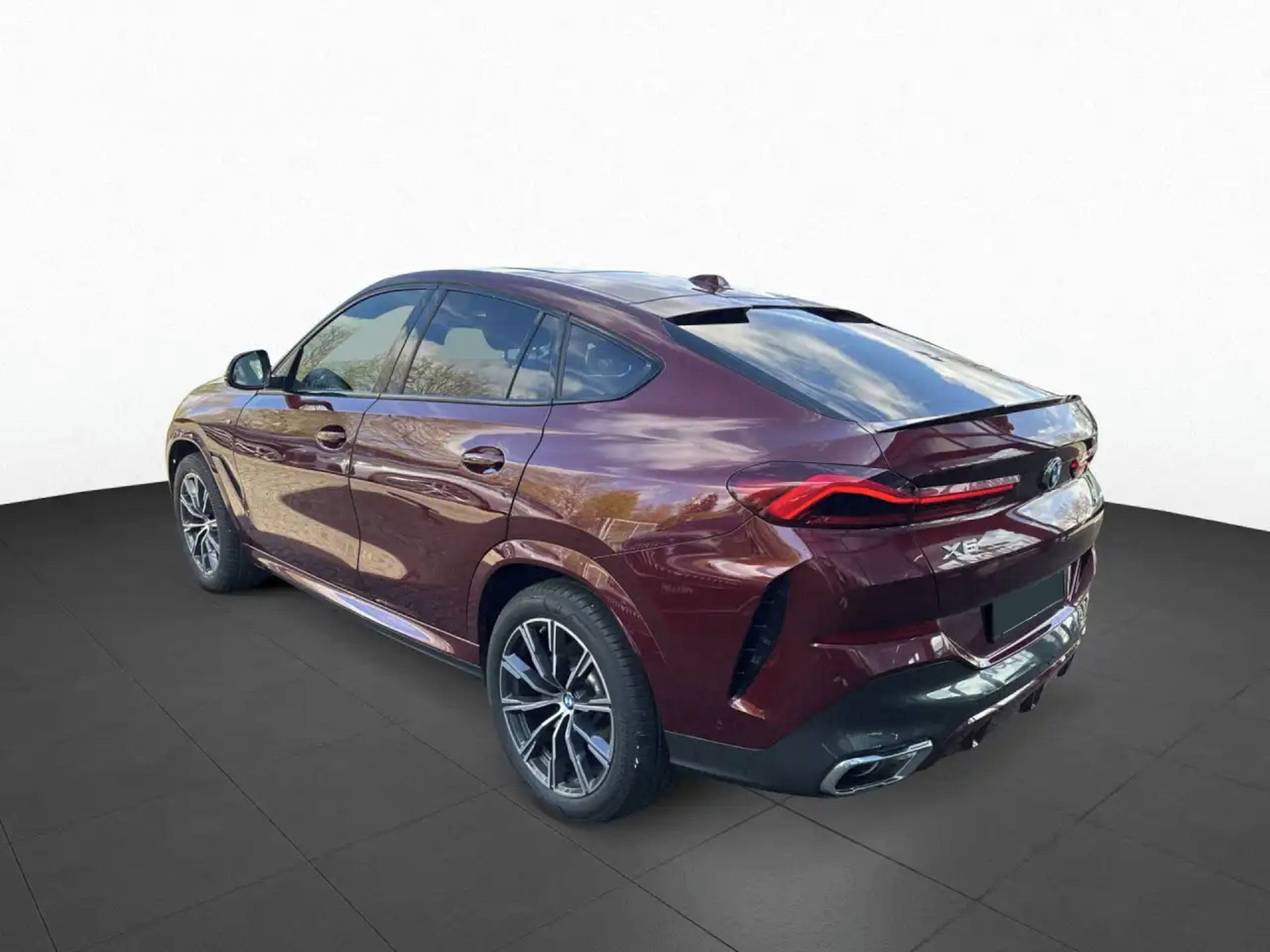 BMW X6, xDrive40i M-Sport Pano HuD Nez - fotka 5
