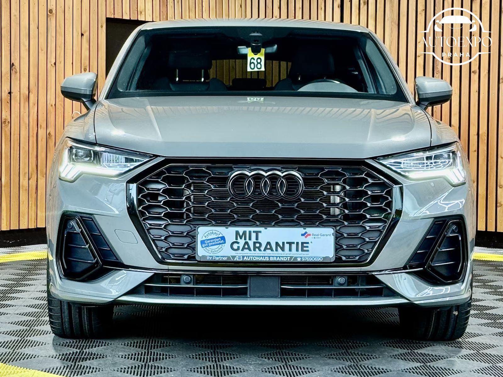 Audi Q3, Sportback 45TFSI e S Line - fotka 5