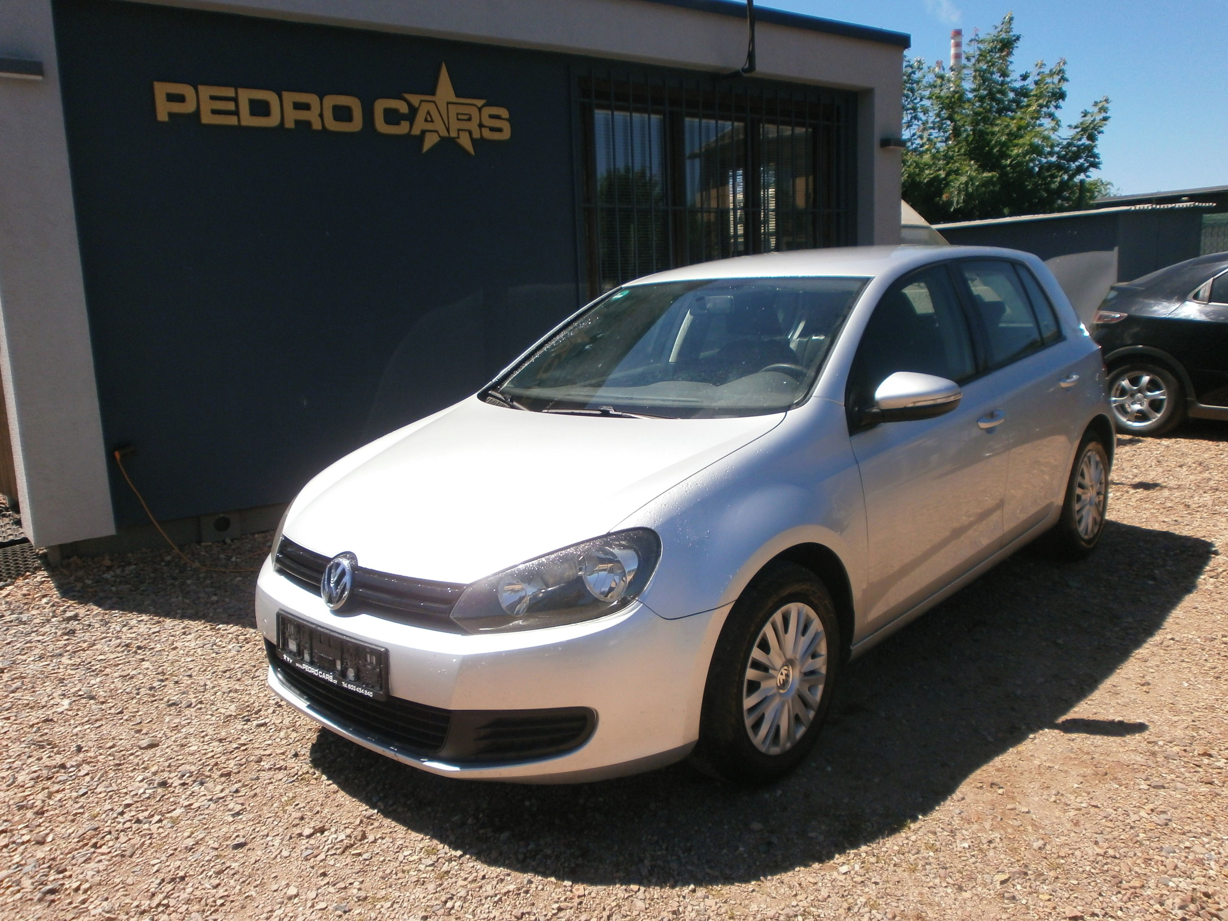 Volkswagen Golf, 1.4i16v-AUT.KLIMA,SERV.KNIHA!