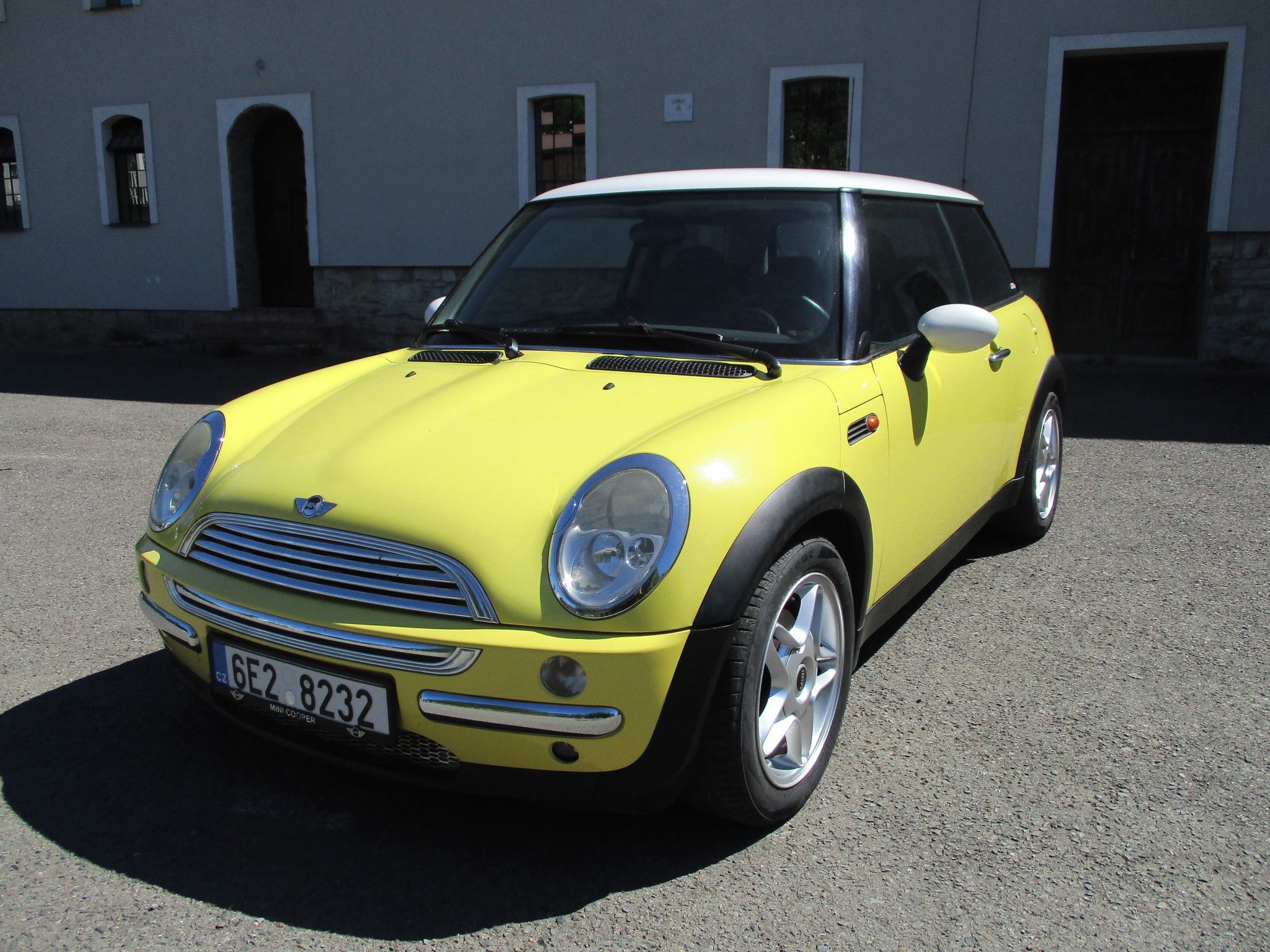 Mini Cooper, 1.6 i - Pěkný stav