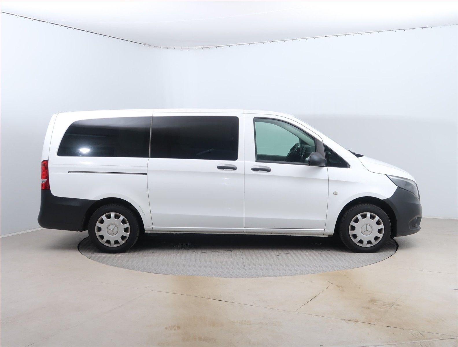 Mercedes-Benz Vito, 114 CDI, Tourer, 9 míst, Lang - fotka 6