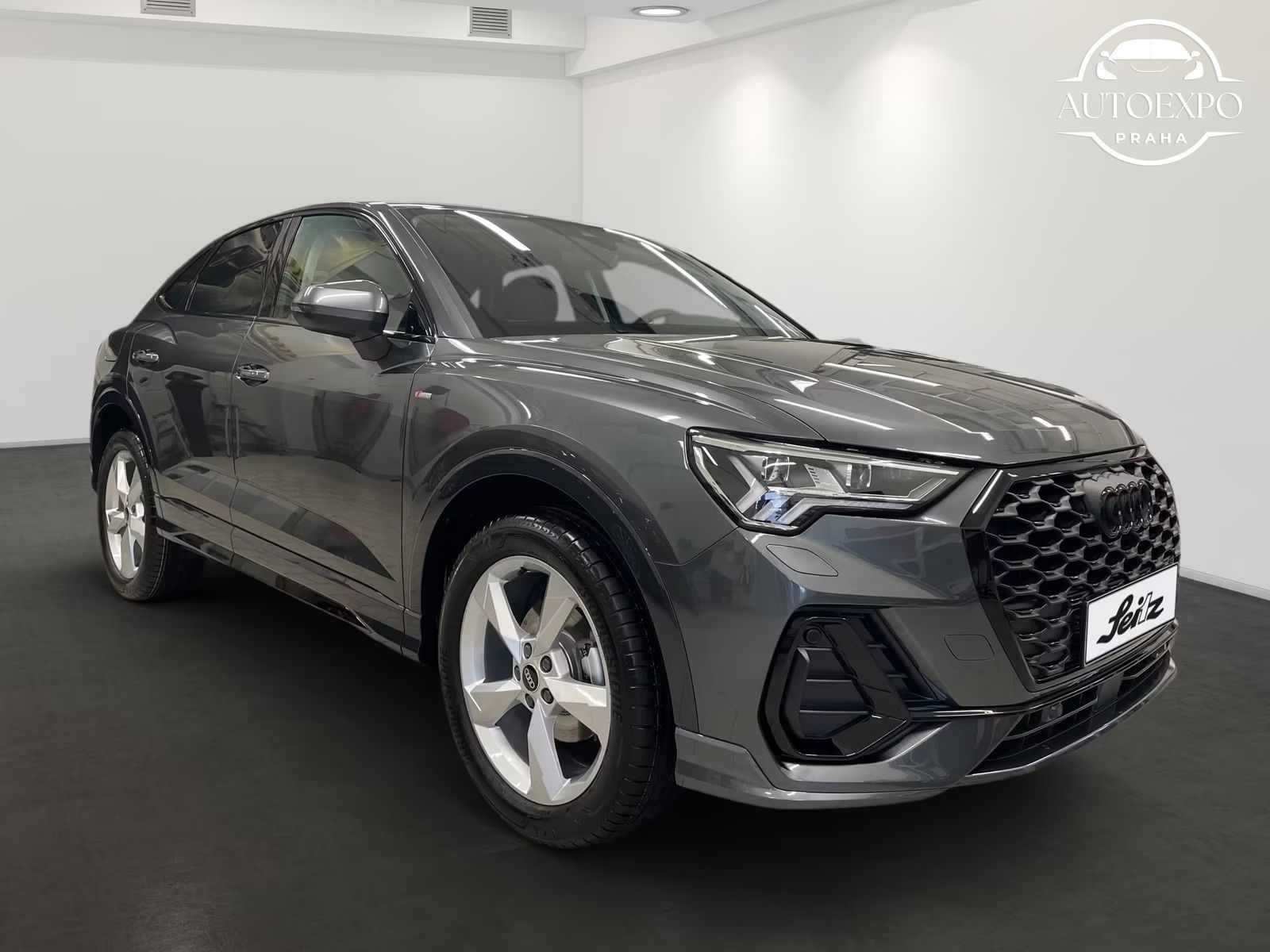 Audi Q3, Sportback 35 TDI S line *NAVI* - fotka 2
