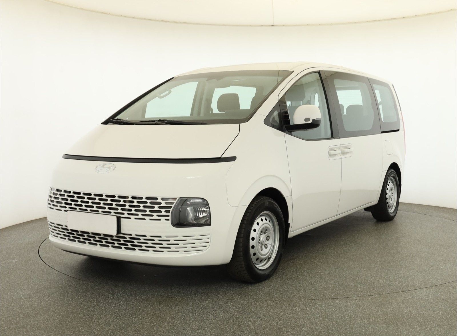 Hyundai Staria, 2.2 CRDi, 9 míst, Comfort - fotka 2