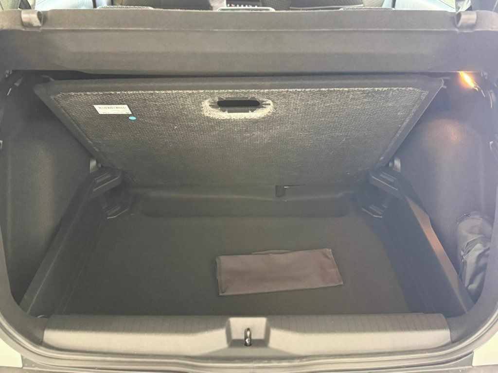 Opel Frontera, GS Hybrid 107 kW eDCT6 - fotka 6