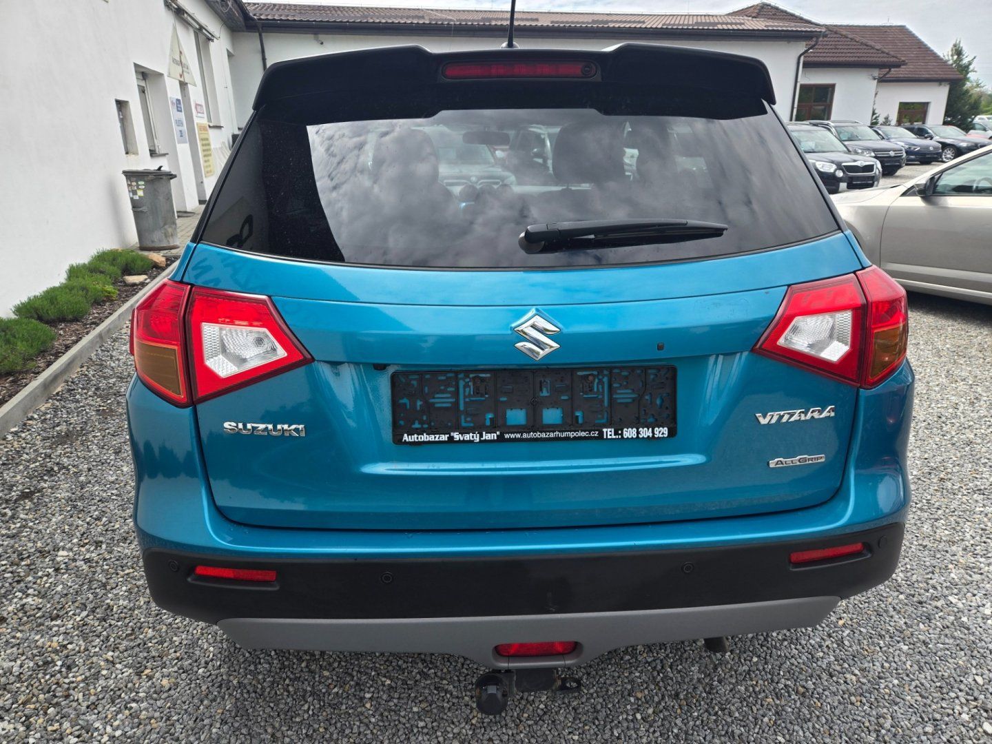 Suzuki Vitara, 1.6 i 4x4 NAVI Top - fotka 5