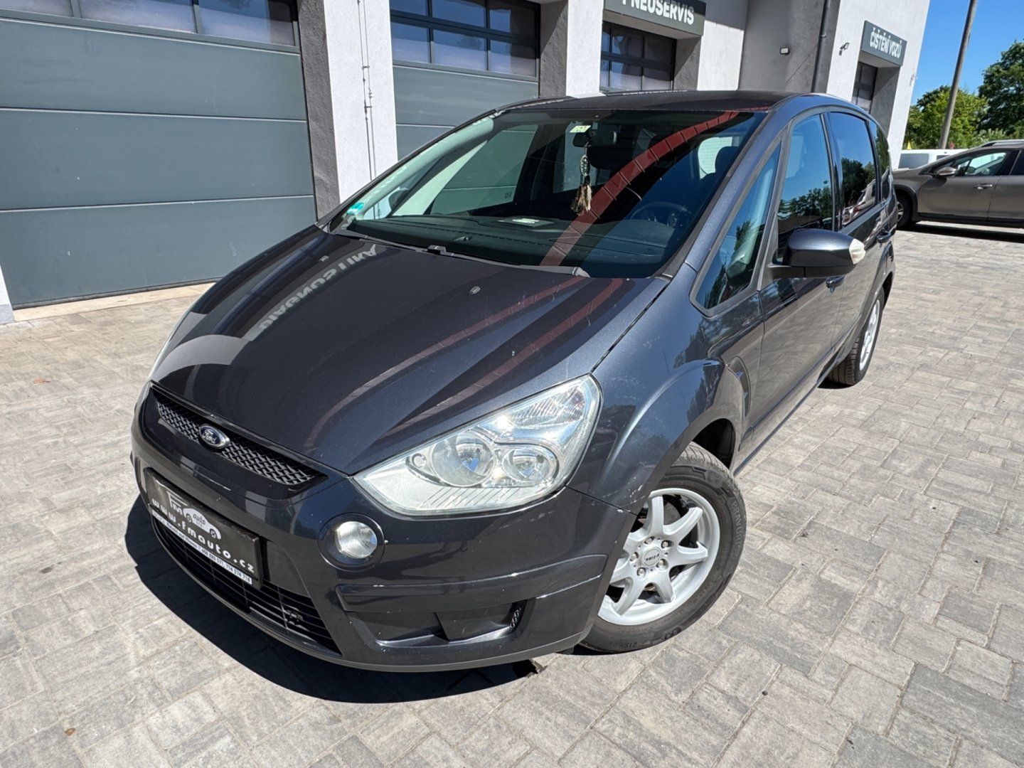 Ford S-MAX, 2.0 TDCi - fotka 2