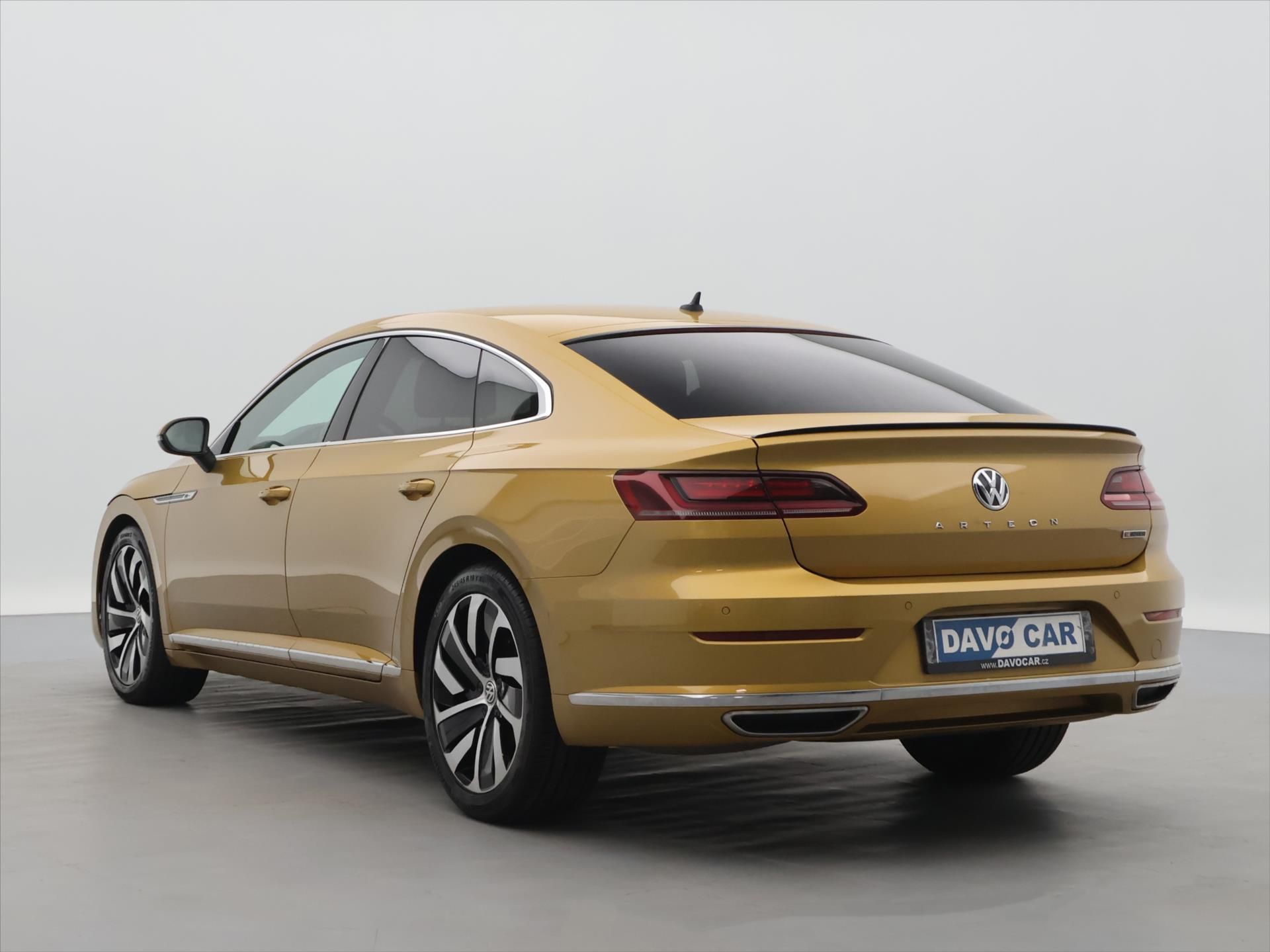Volkswagen Arteon, 2,0 TDI 176kW 4M DSG CZ R-line - fotka 5