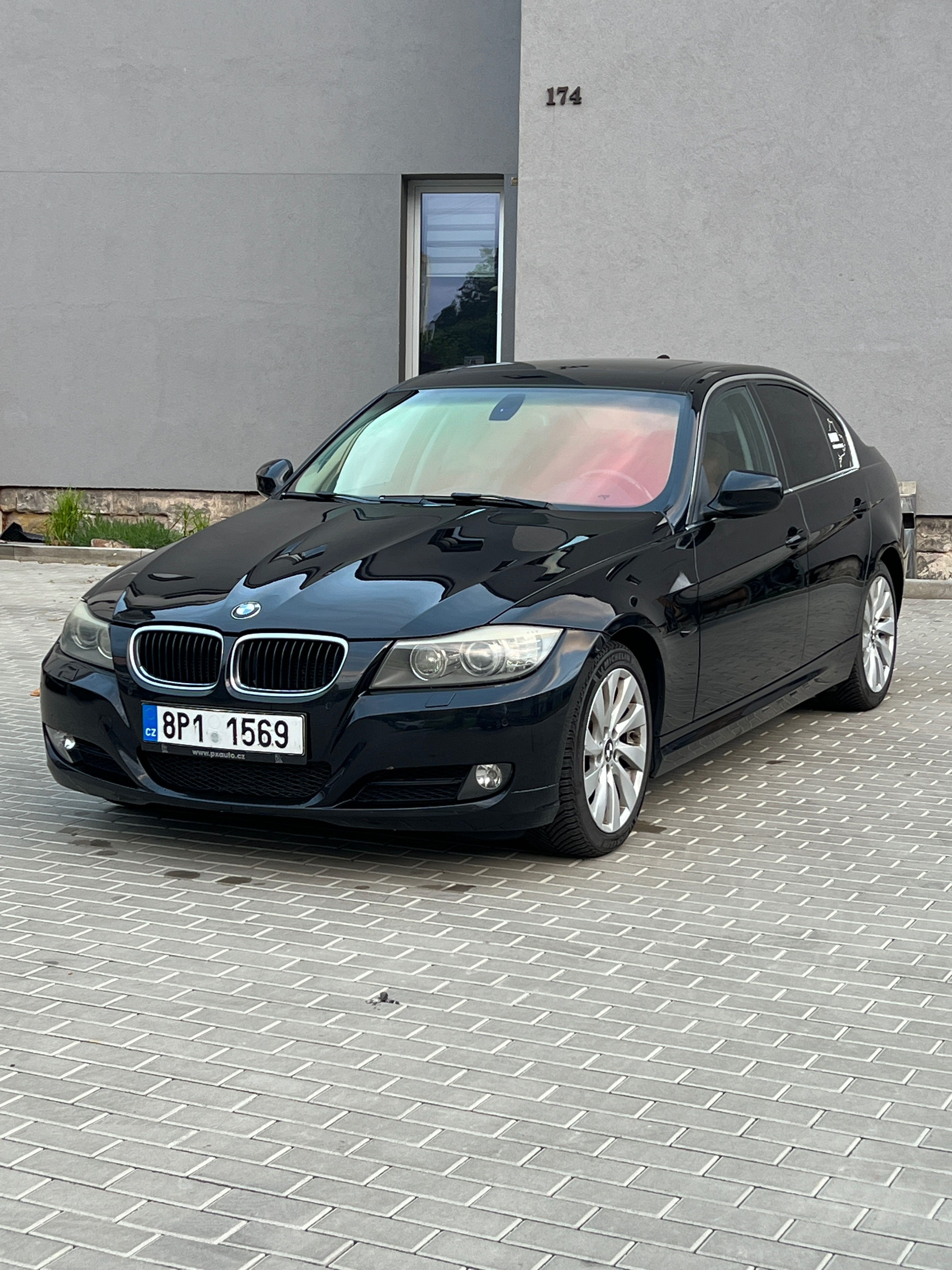 BMW Řada 3, BMW E90 330d - fotka 2