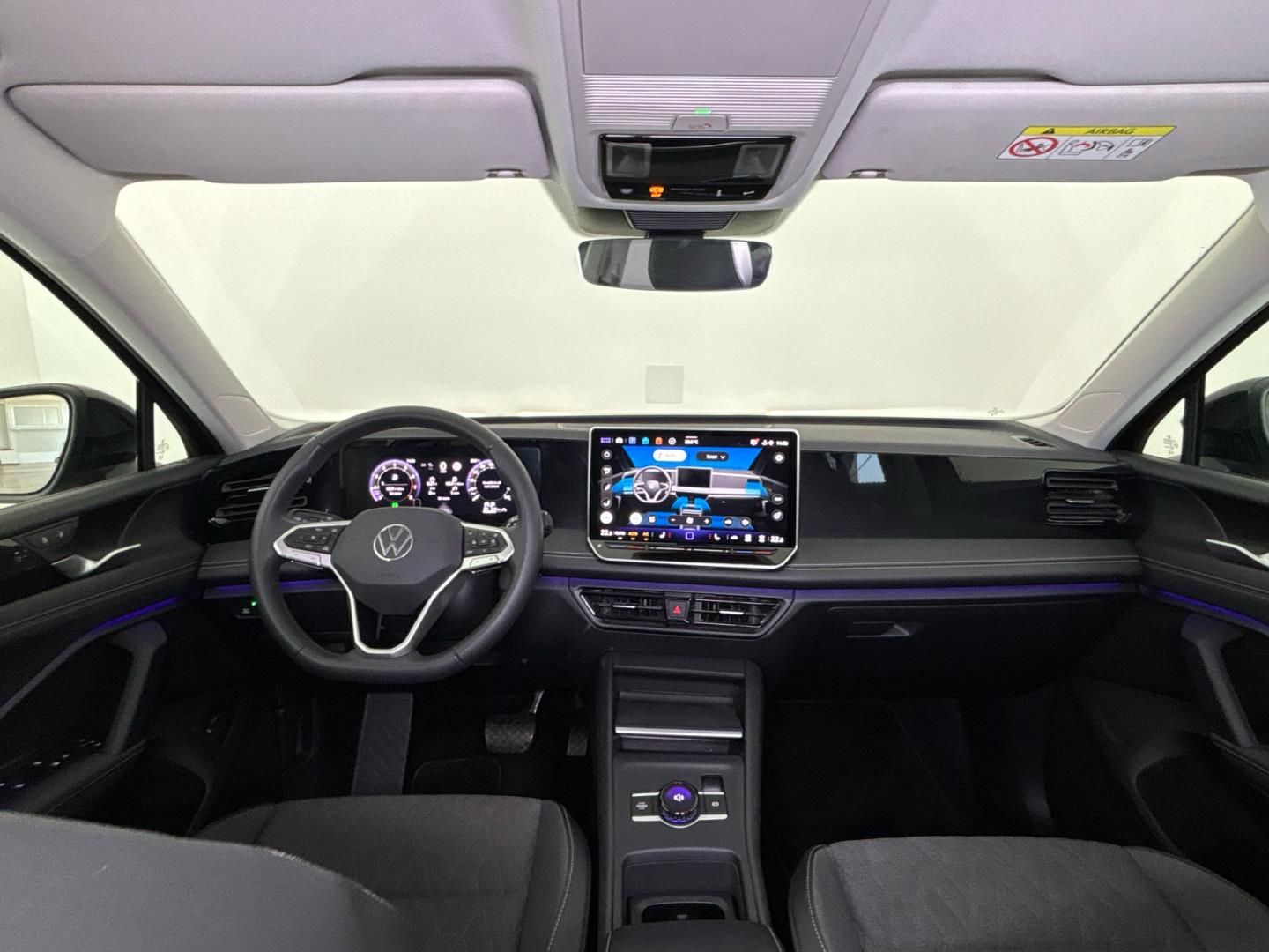Volkswagen Tiguan, 1.5 eTSi / 110 kW People DSG - fotka 5