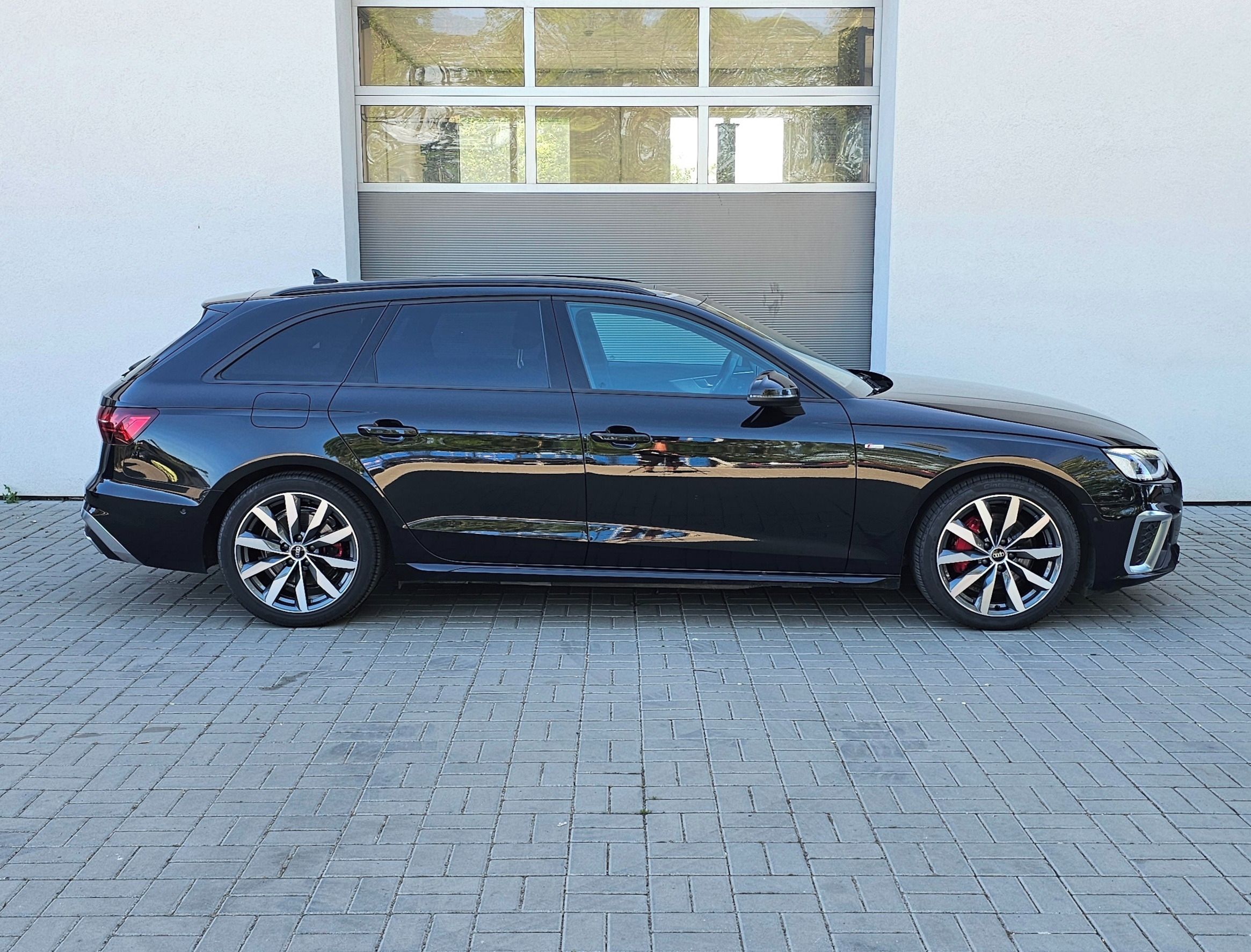 Audi A4 Avant, 2.0 Tdi Quattro - fotka 5