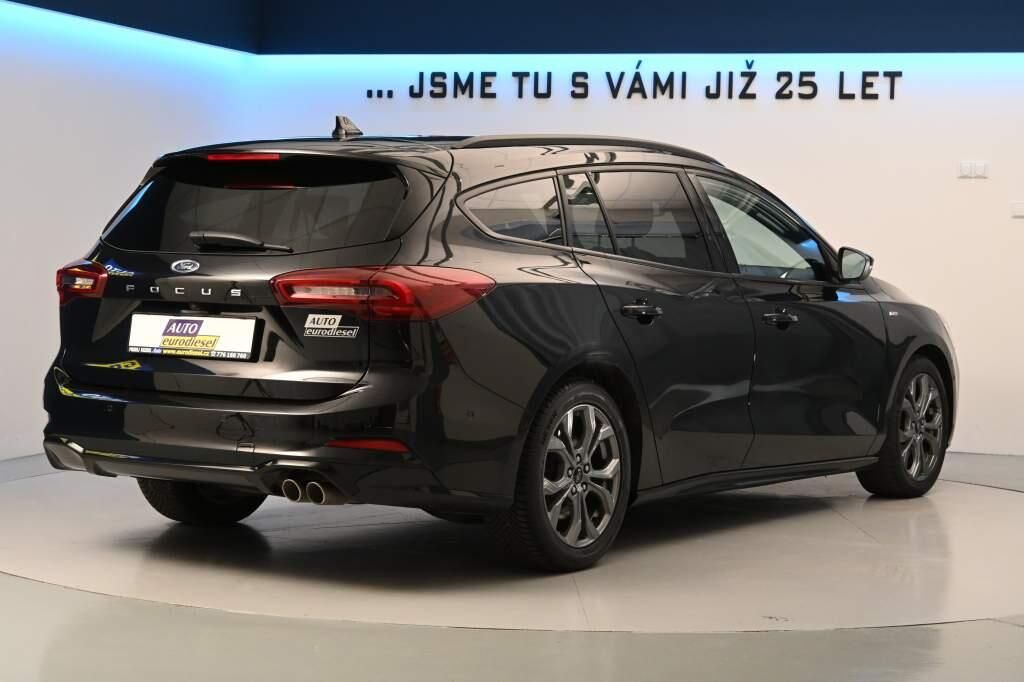 Ford Focus, 1.5 ST-LINE LED ACC Tažné Kame - fotka 5