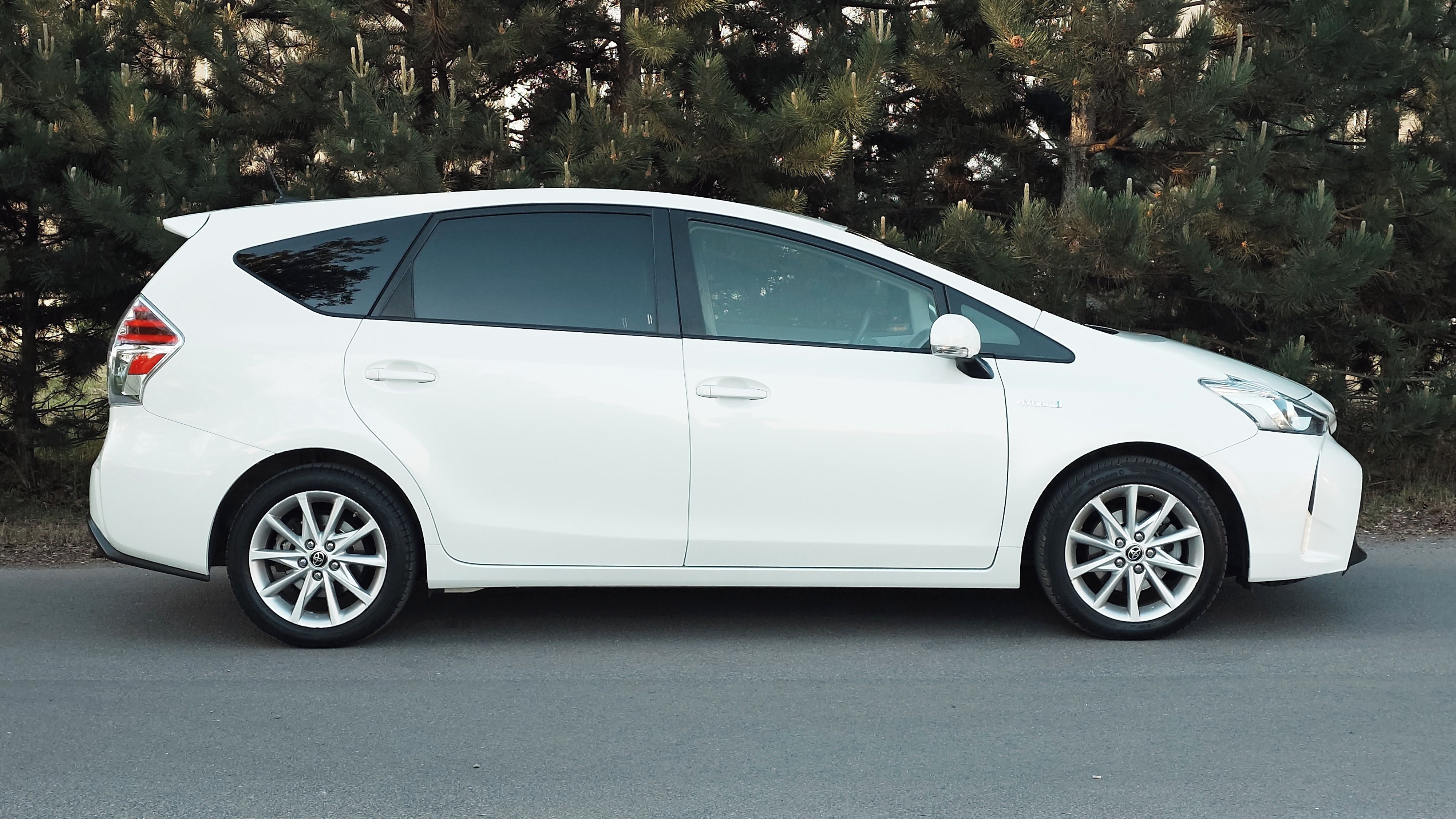Toyota Prius, PLUS 1,8 HYBRID - fotka 3
