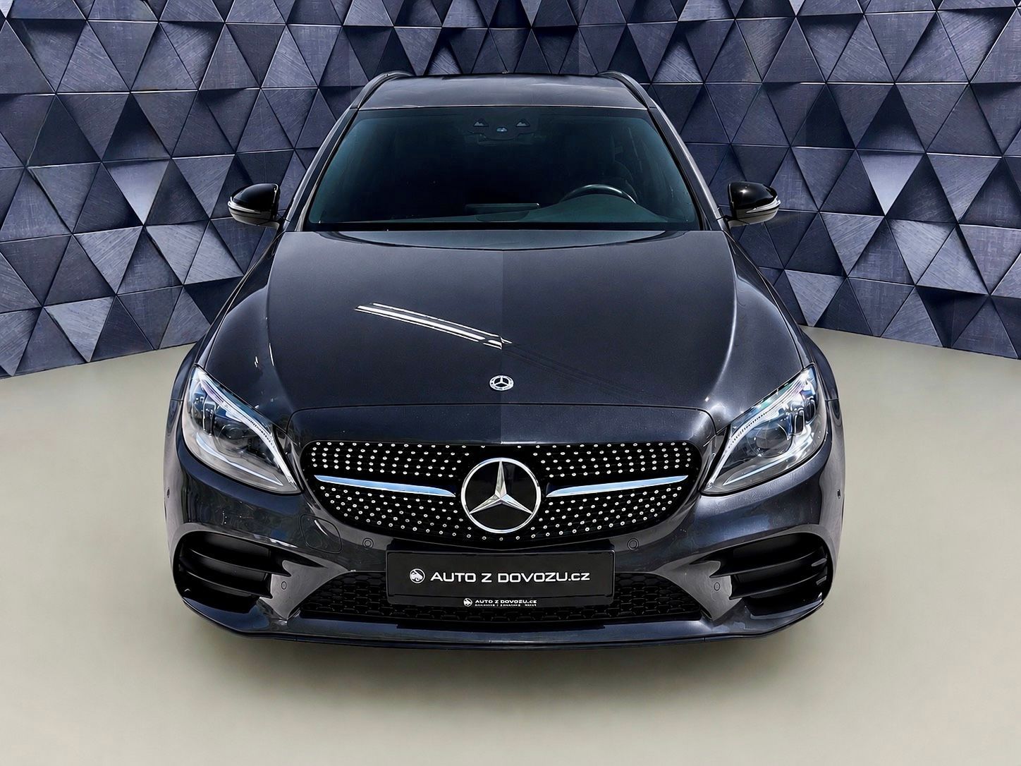 Mercedes-Benz Třídy C, 300d AMG, WEBASTO, BURMESTER, - fotka 3