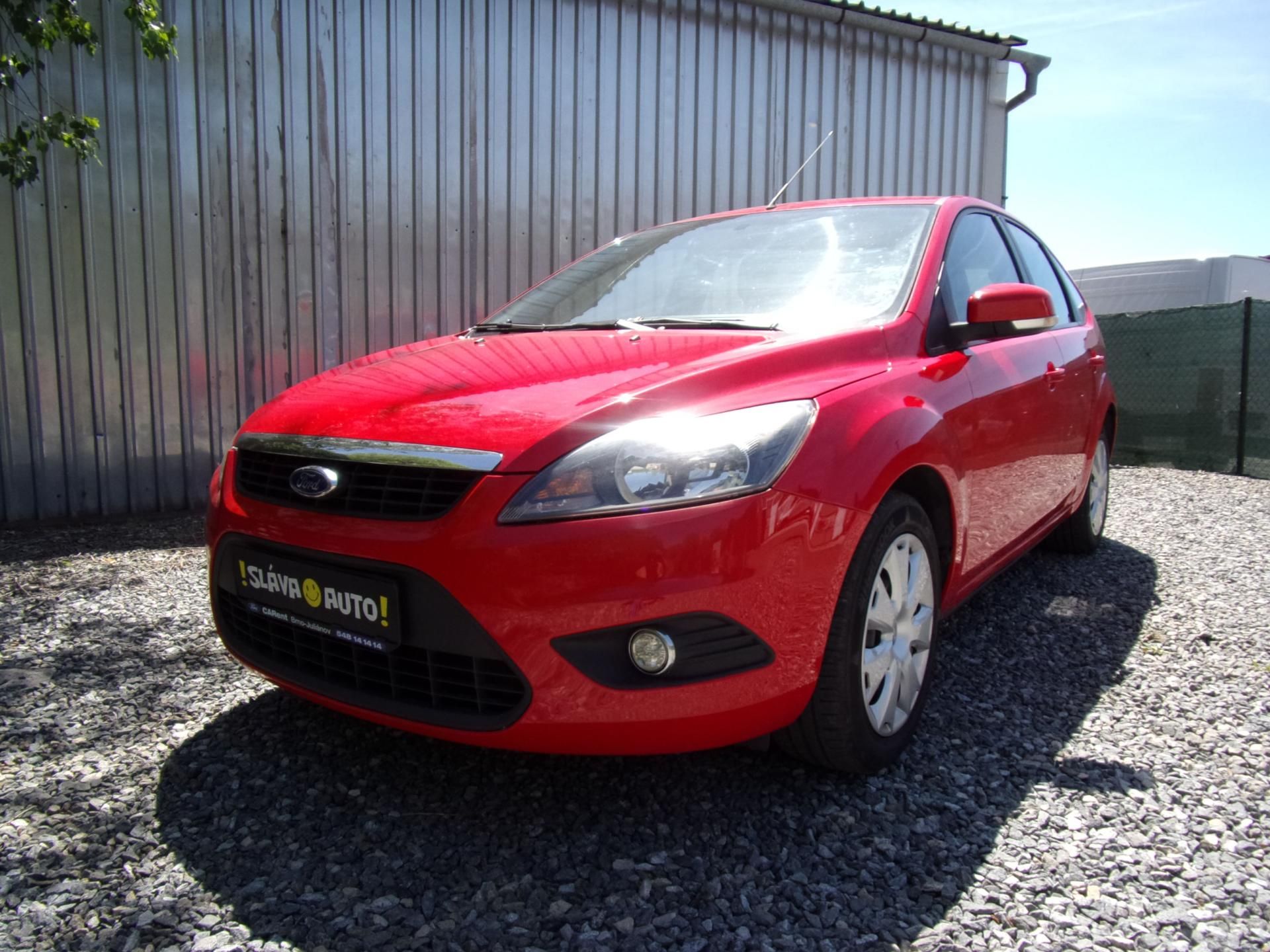 Ford Focus, 1.6i74kW ATTRACTIVE PO SERVISU