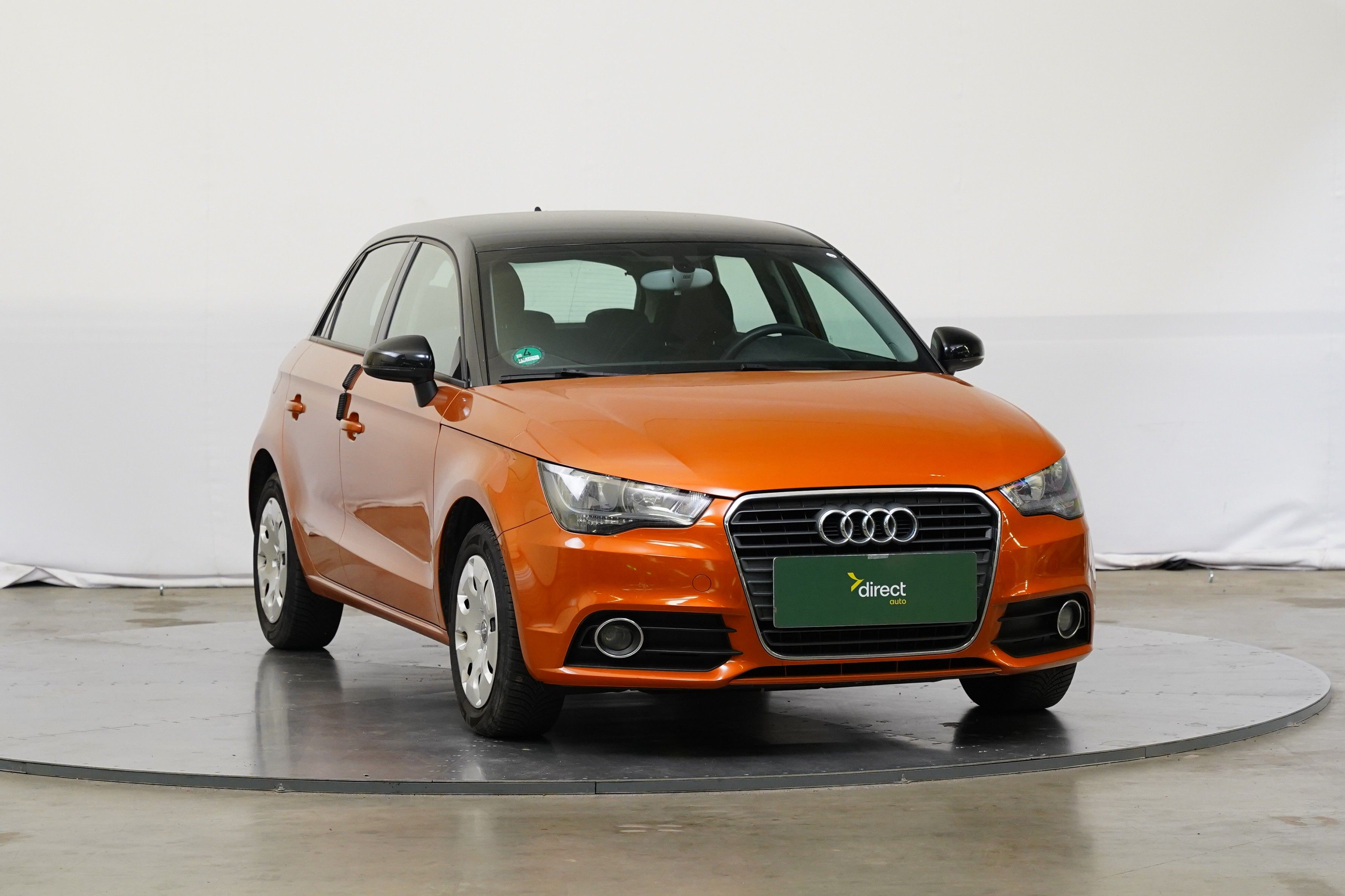 Audi A1, 1.4 TFSI 90 kW Attraction - fotka 2