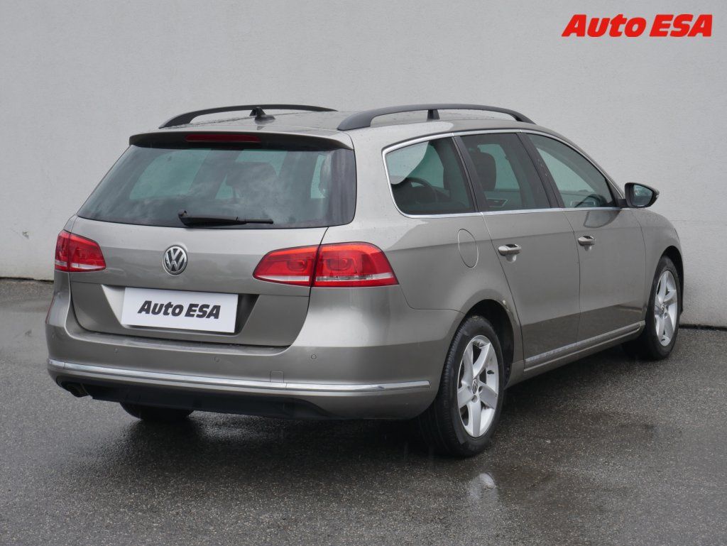 Volkswagen Passat, 1.6TDi - fotka 4