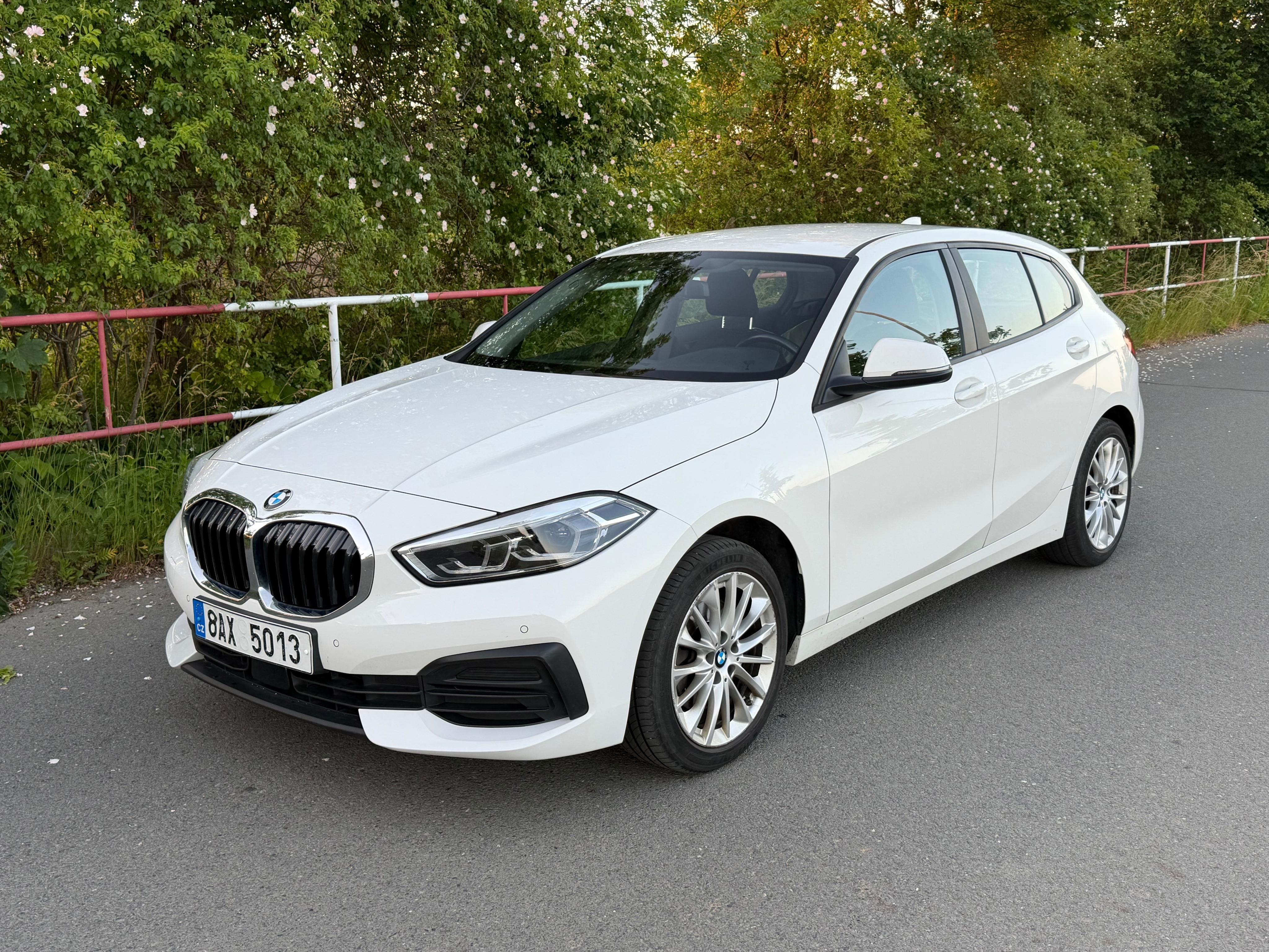 BMW Řada 1, 118i