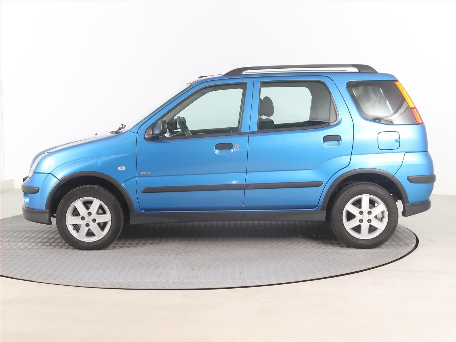 Suzuki Ignis, 1.3, po STK, oblíbený vůz - fotka 3