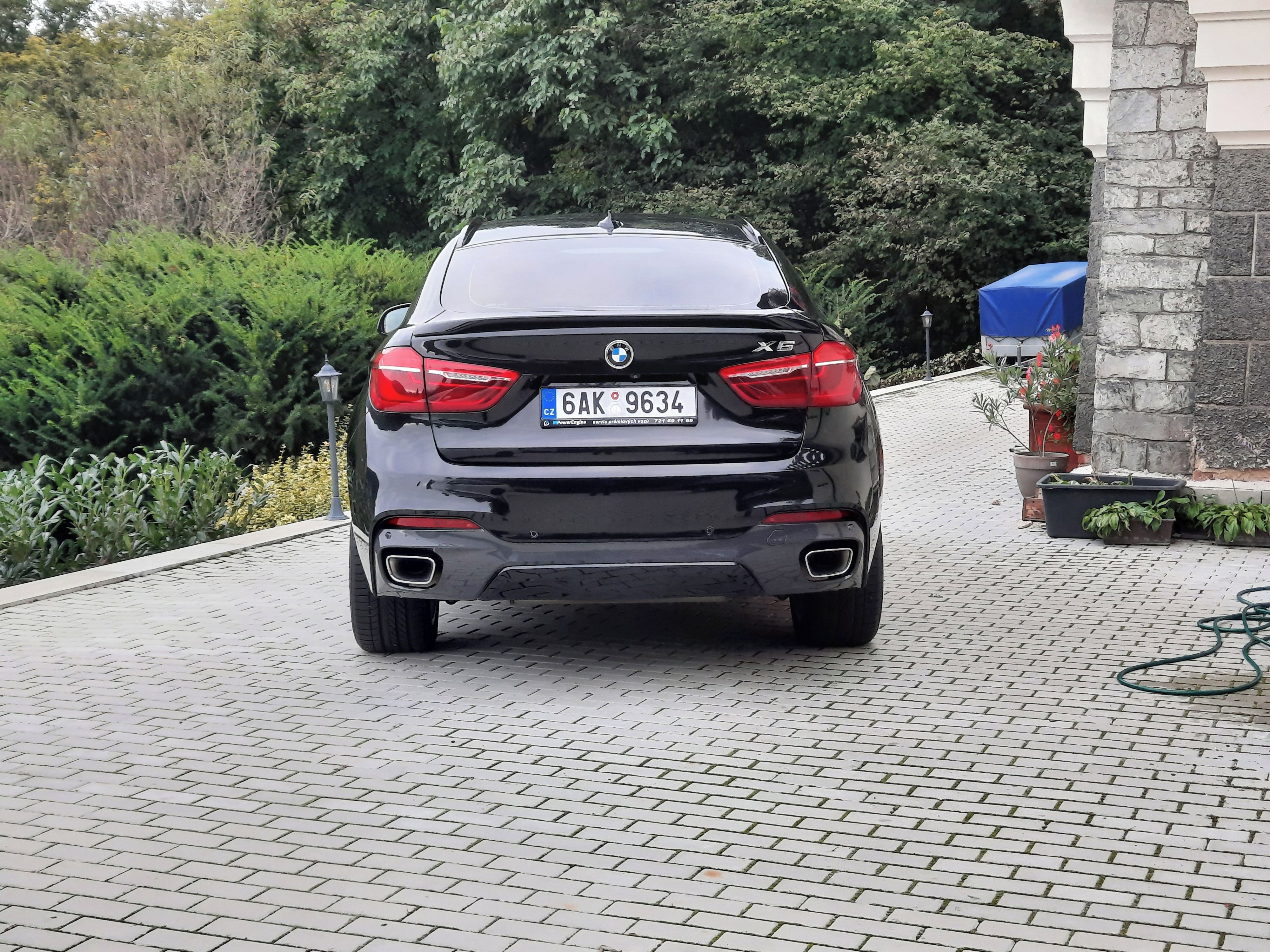 BMW X6, BMW X6 xDrive30d 2017 / 90 000 - fotka 2