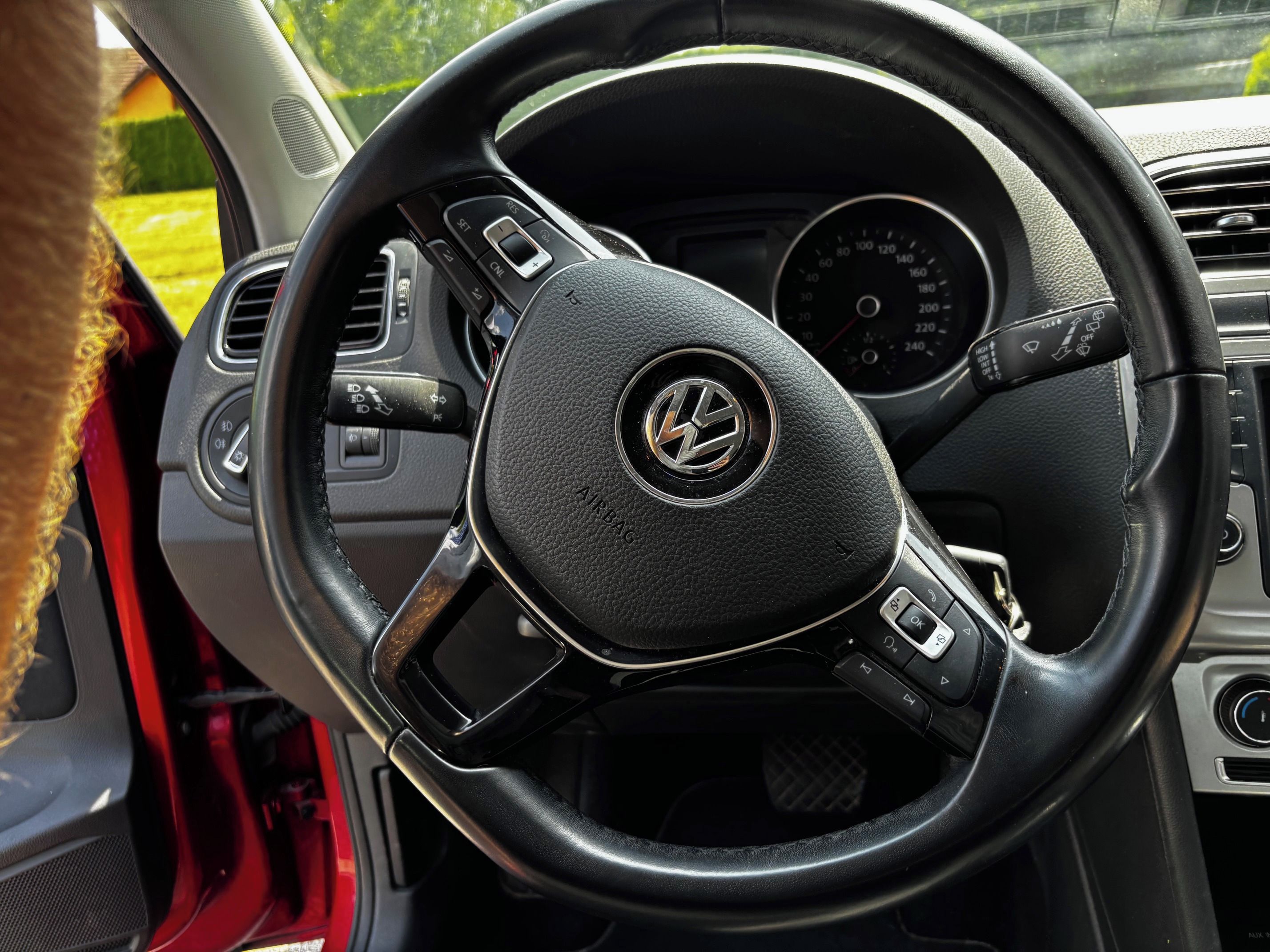 Volkswagen Polo, Highline 1.2 TSI automat 1.maj - fotka 4