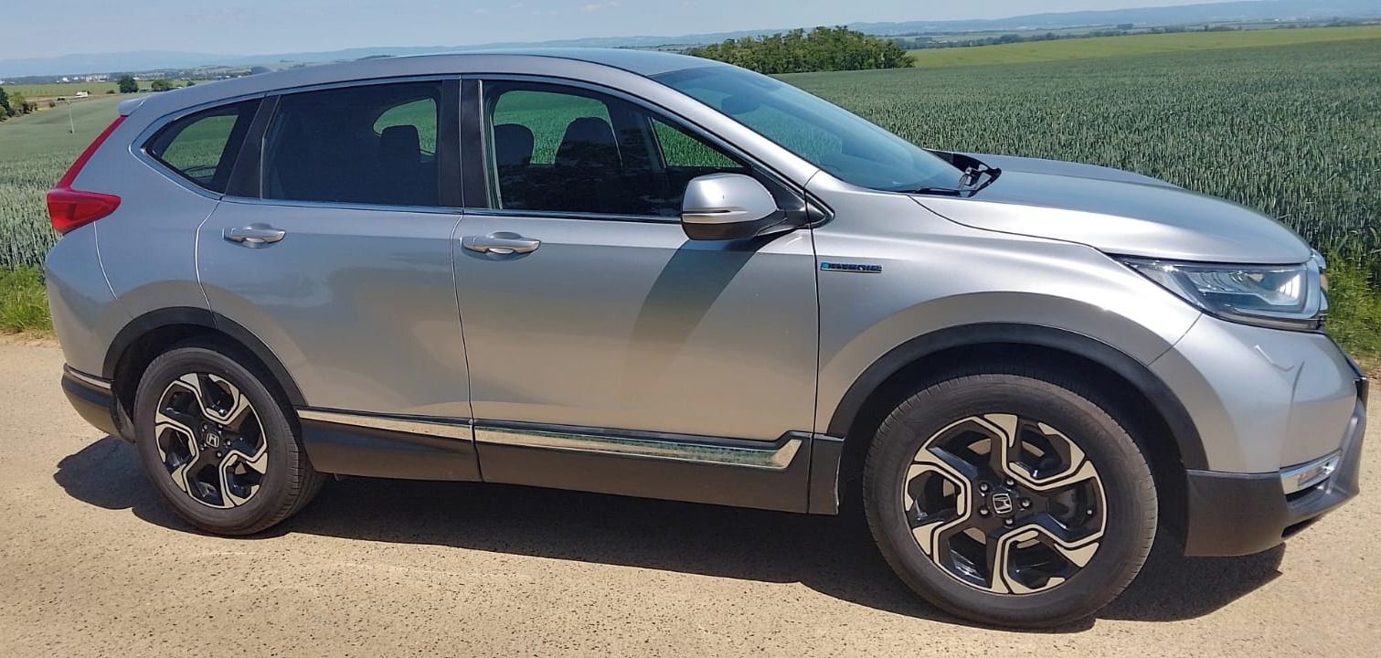Honda CR-V, 2.0 i-MMD Hybrid - fotka 2