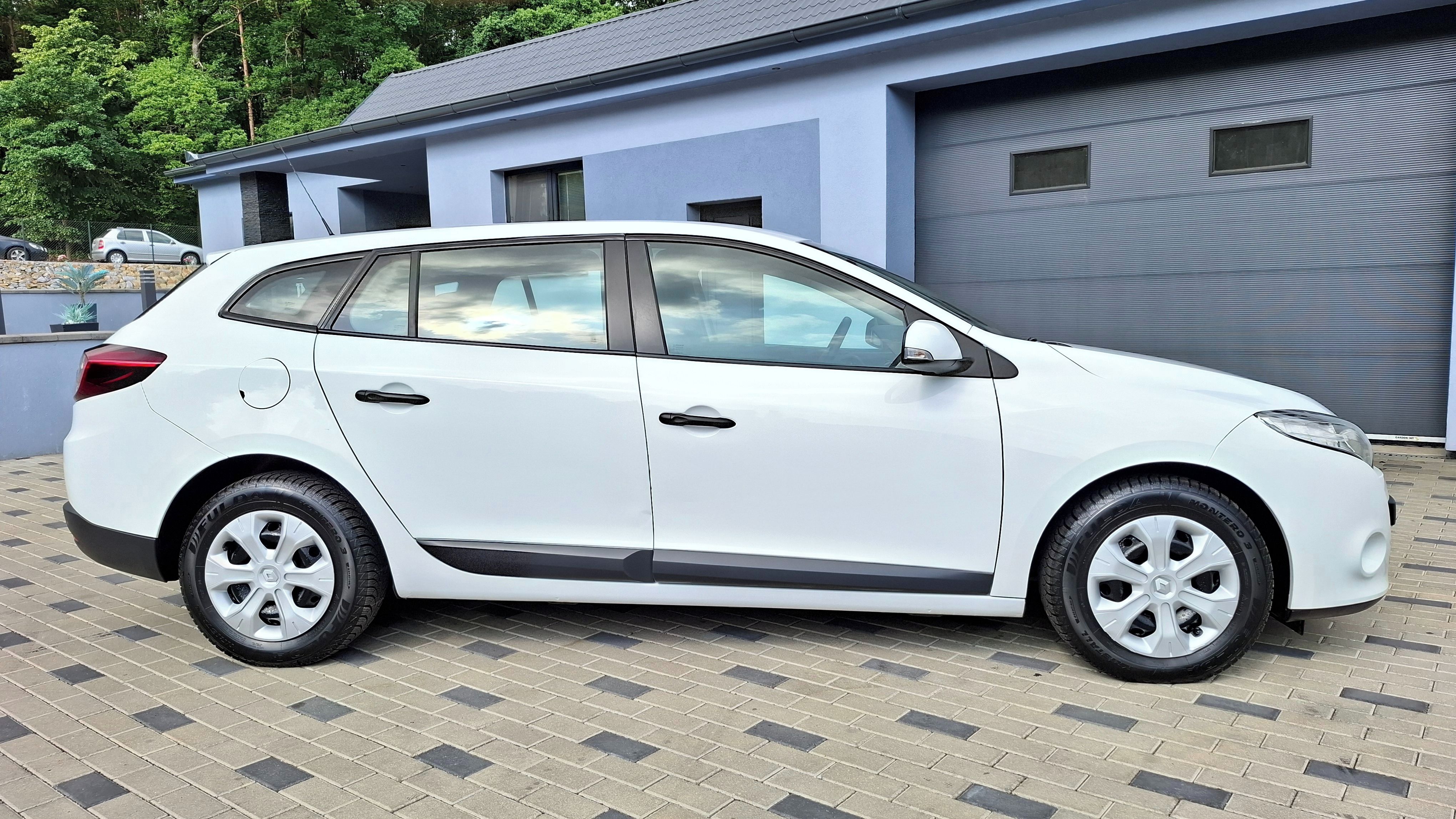 Renault Mégane, III 1,5 DCI - 66kw. ZACHOVALÝ - fotka 4