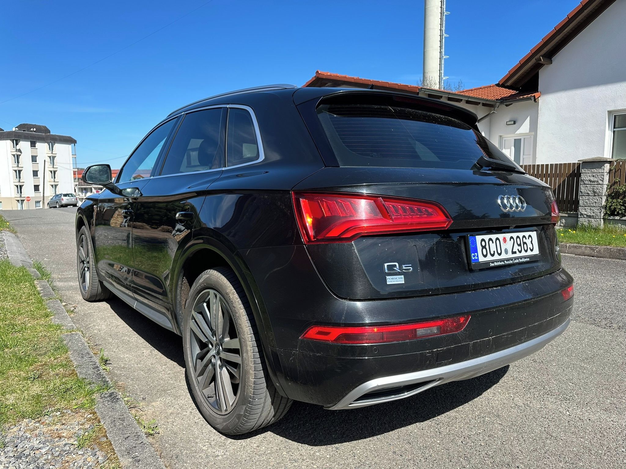Audi Q5, AUDI Q5 2.0 TDI QUATTRO S TRON - fotka 6