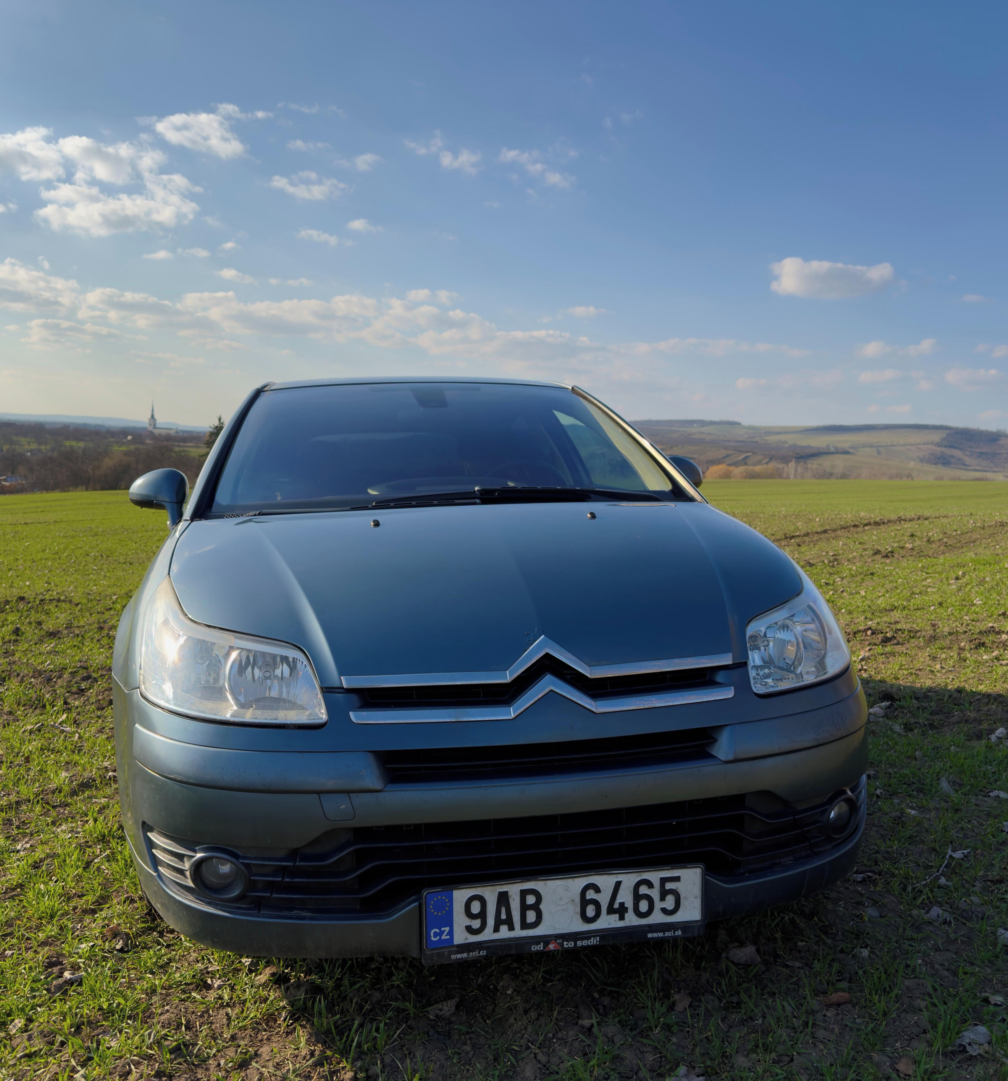Citroën C4, Citroën C4 Hatchback 1.6 HDi - fotka 2