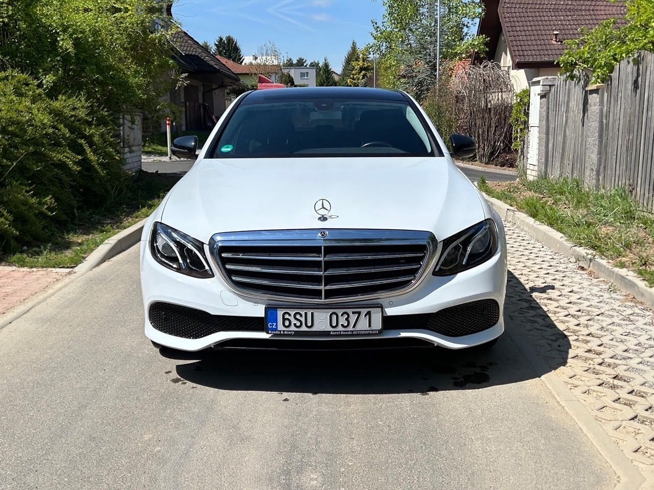 Mercedes-Benz Třídy E, MB E 200d 67tkm - fotka 3