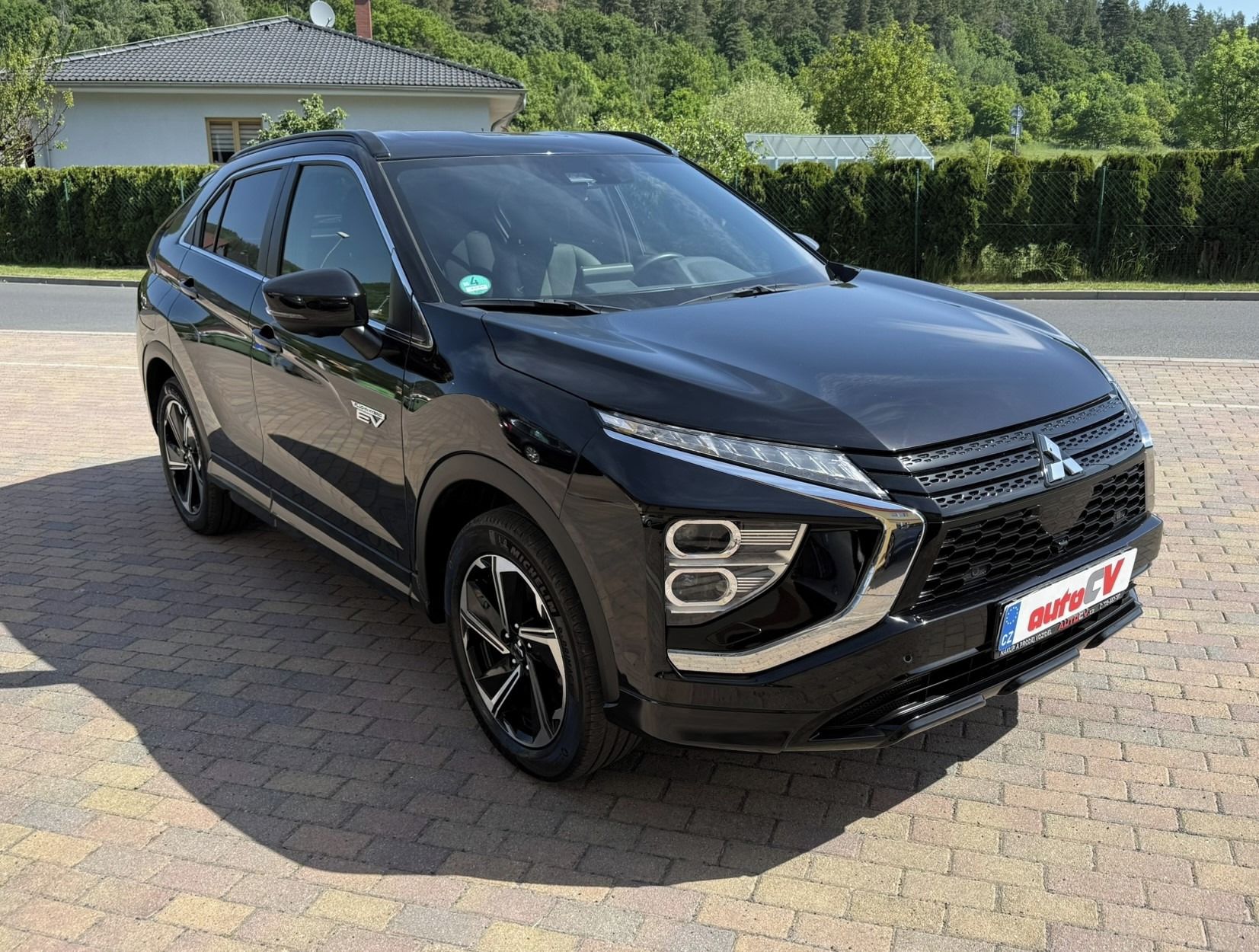 Mitsubishi Eclipse Cross, 2.4 PHEV 138kW 4x4 DPH - fotka 5