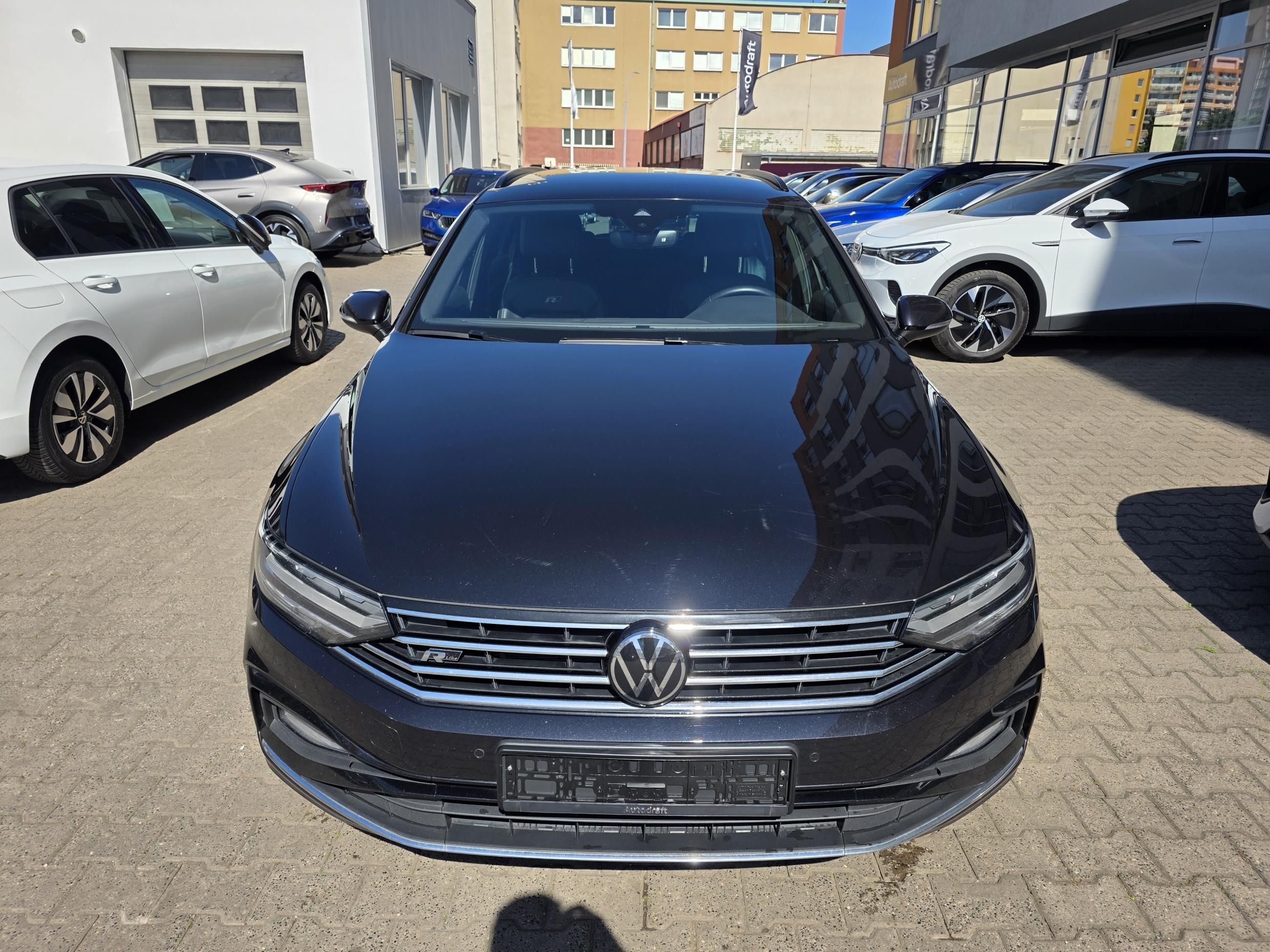 Volkswagen Passat Variant, 2.0 TDI 147kW DSG R-Line / AL - fotka 2