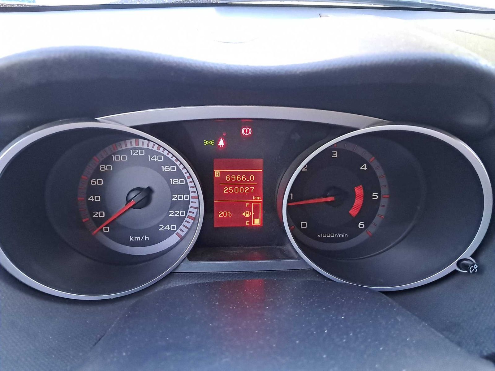 Mitsubishi Outlander, 2.0 DI-D, Intense, 4X4 - fotka 3