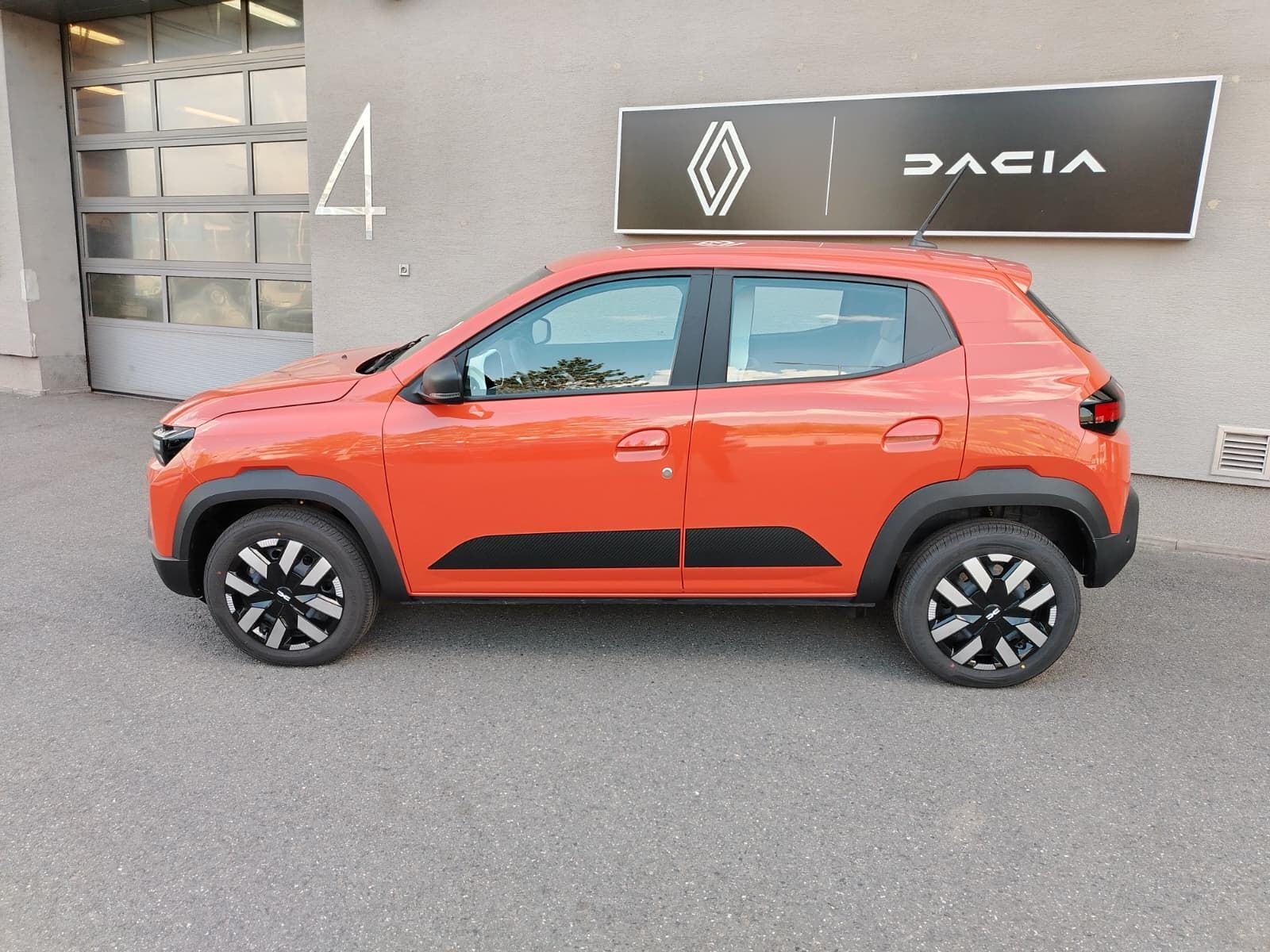Dacia Spring, Expression 65 - fotka 4