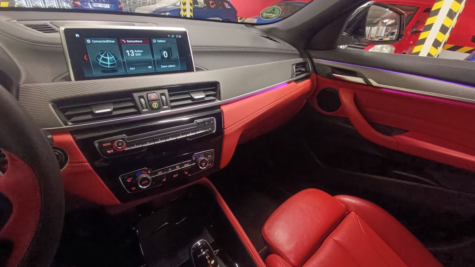 BMW X2, xDrive20d M Sport, 4x4 - fotka 5