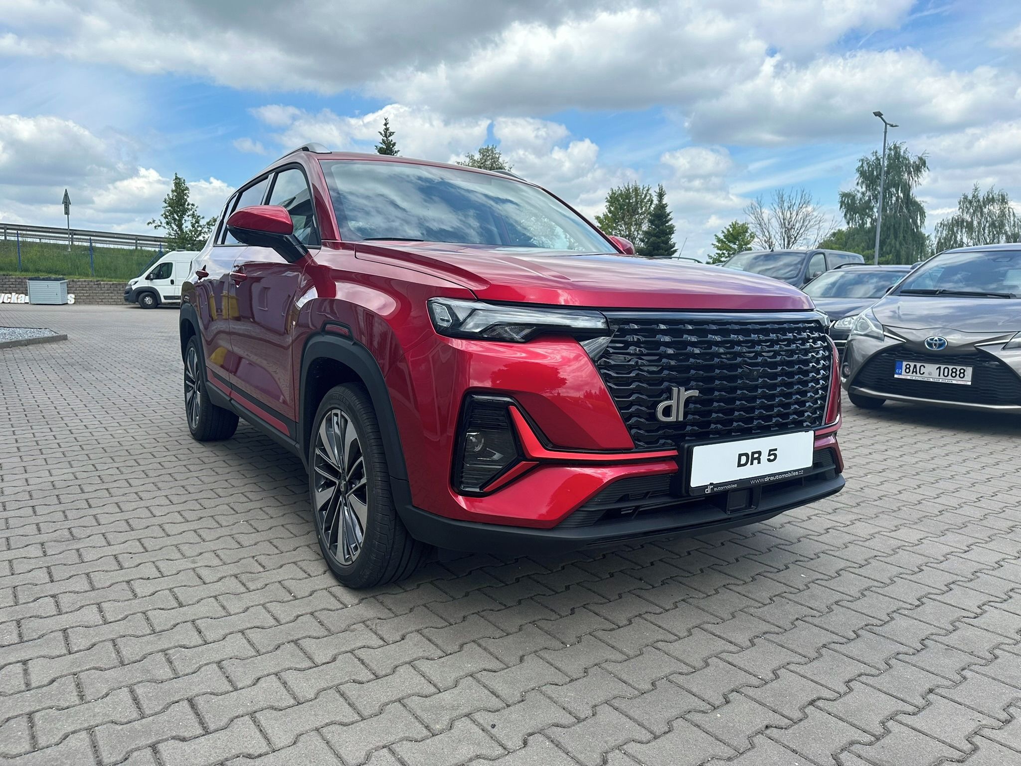 DR DR 5.0, 1,4GT Turbo DCT 116kW Nový vůz - fotka 4