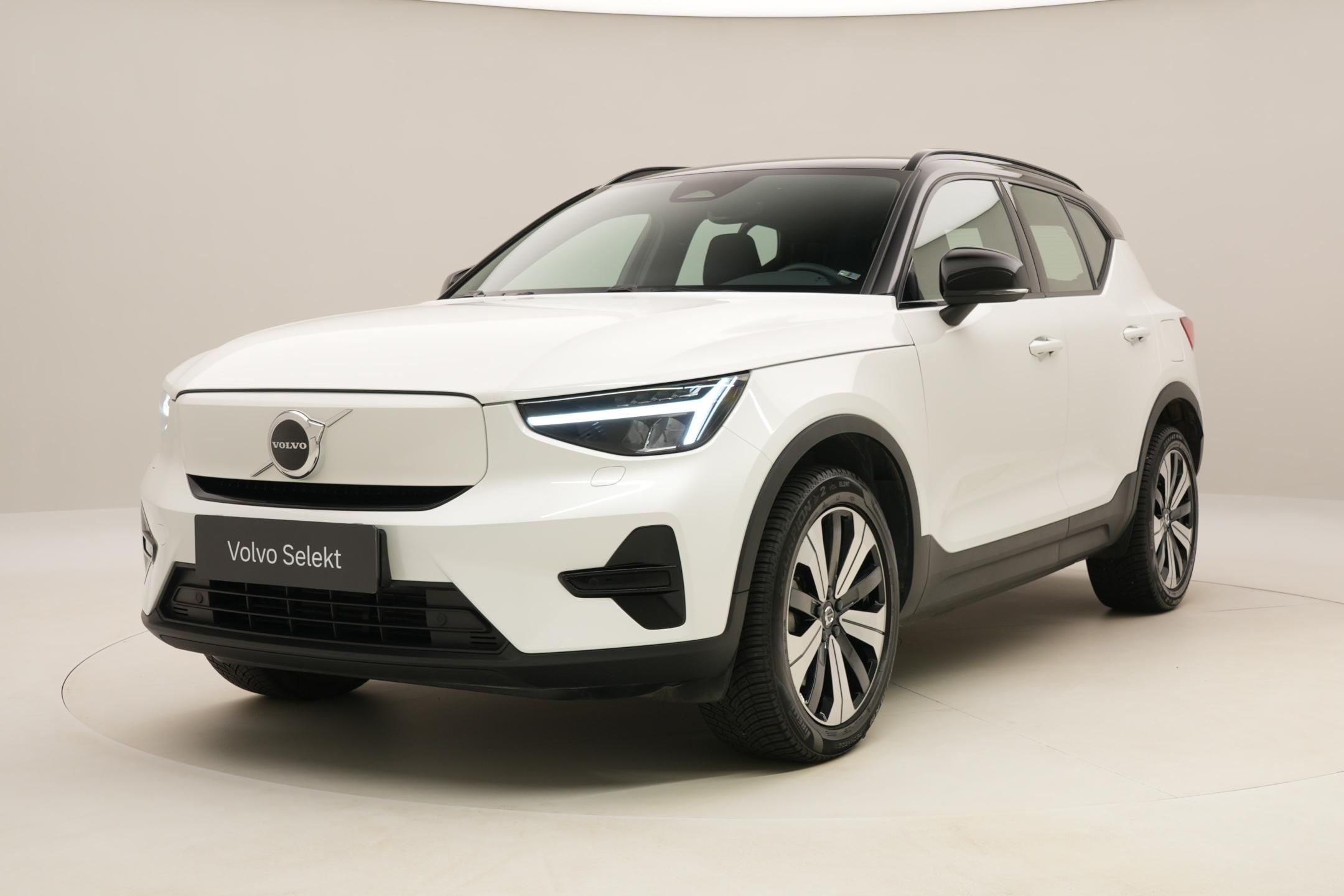 Volvo XC40, PURE ELECTRIC RECHARGE CORE