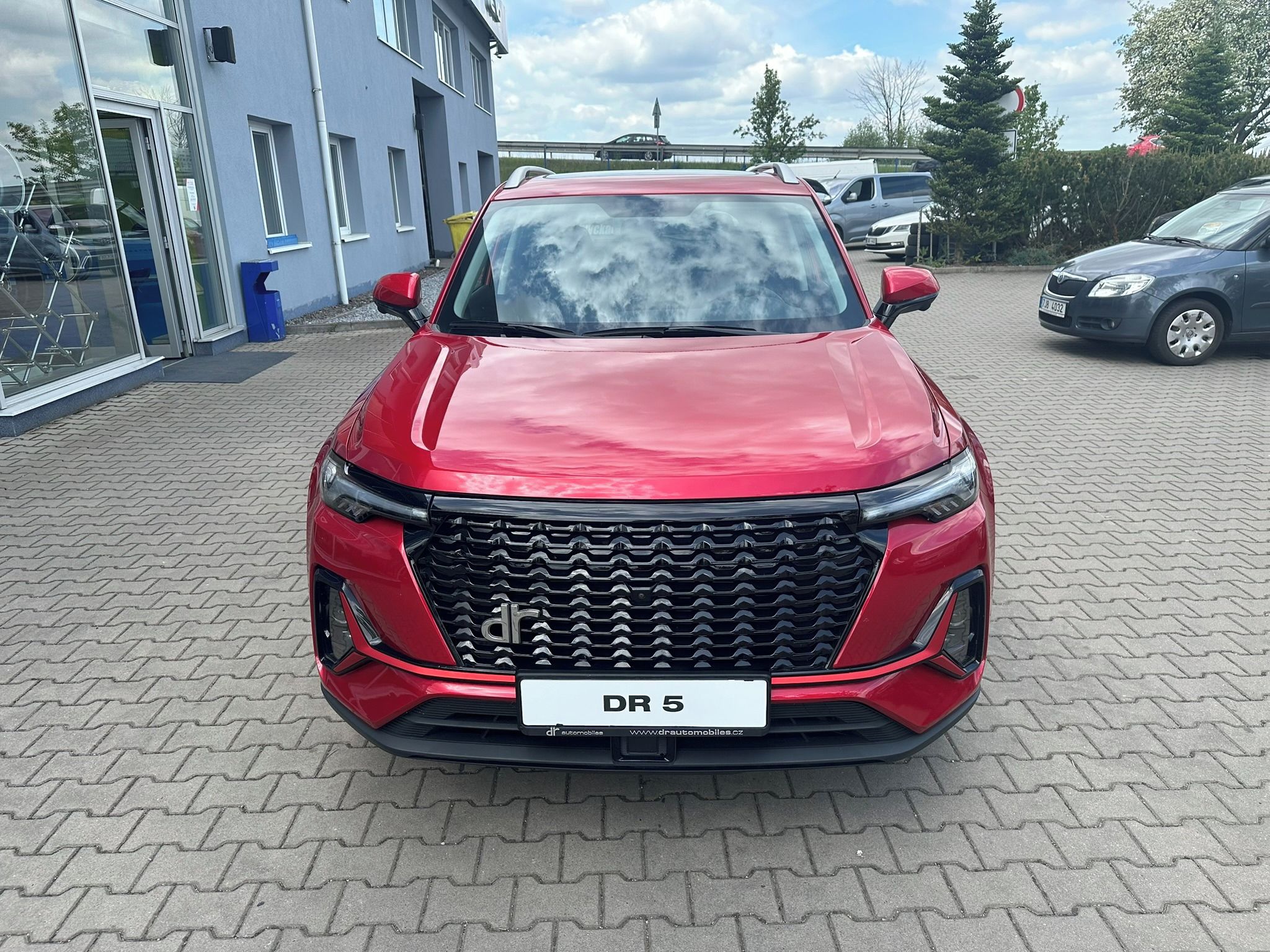 DR DR 5.0, 1,4GT Turbo DCT 116kW Nový vůz - fotka 3