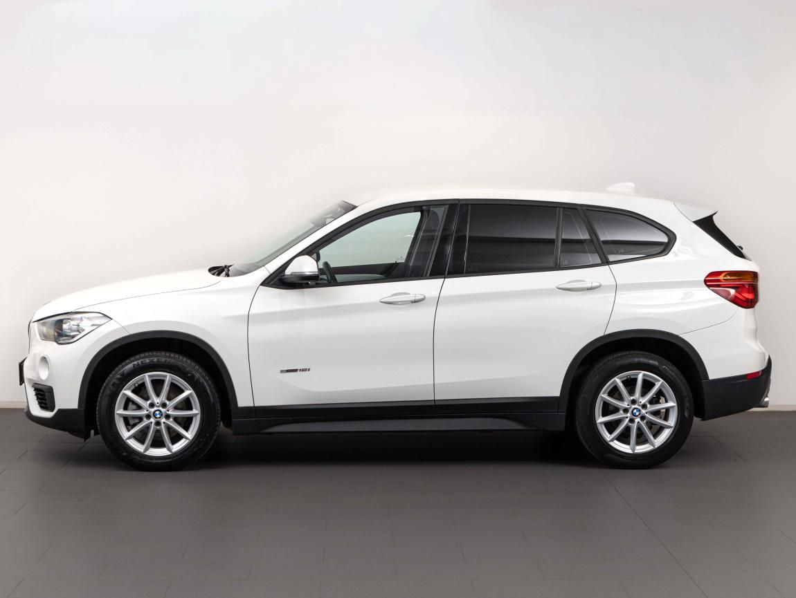 BMW X1, sDrive 18i - fotka 3