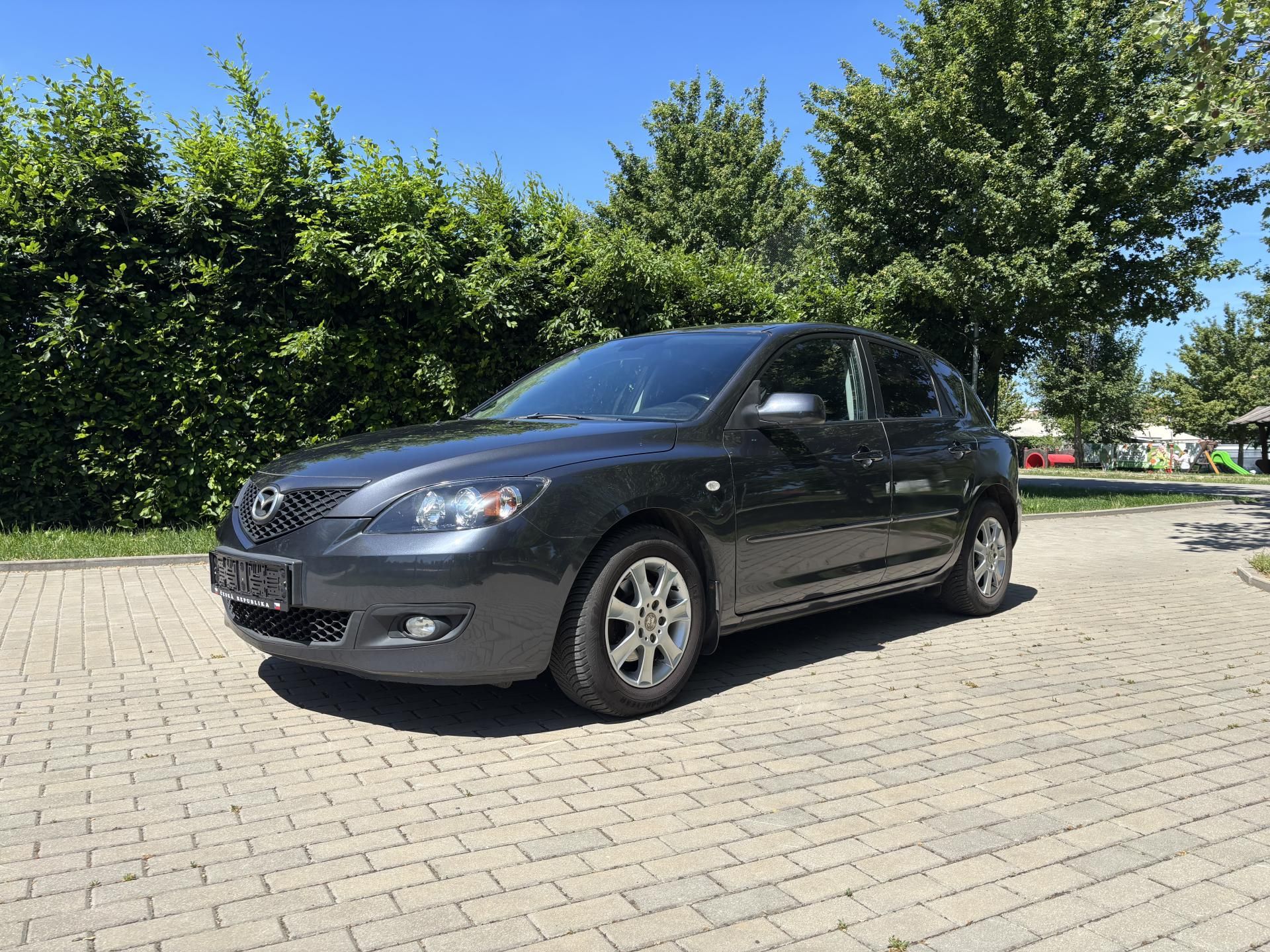 Mazda 3, 1.6 Sport Active - fotka 2