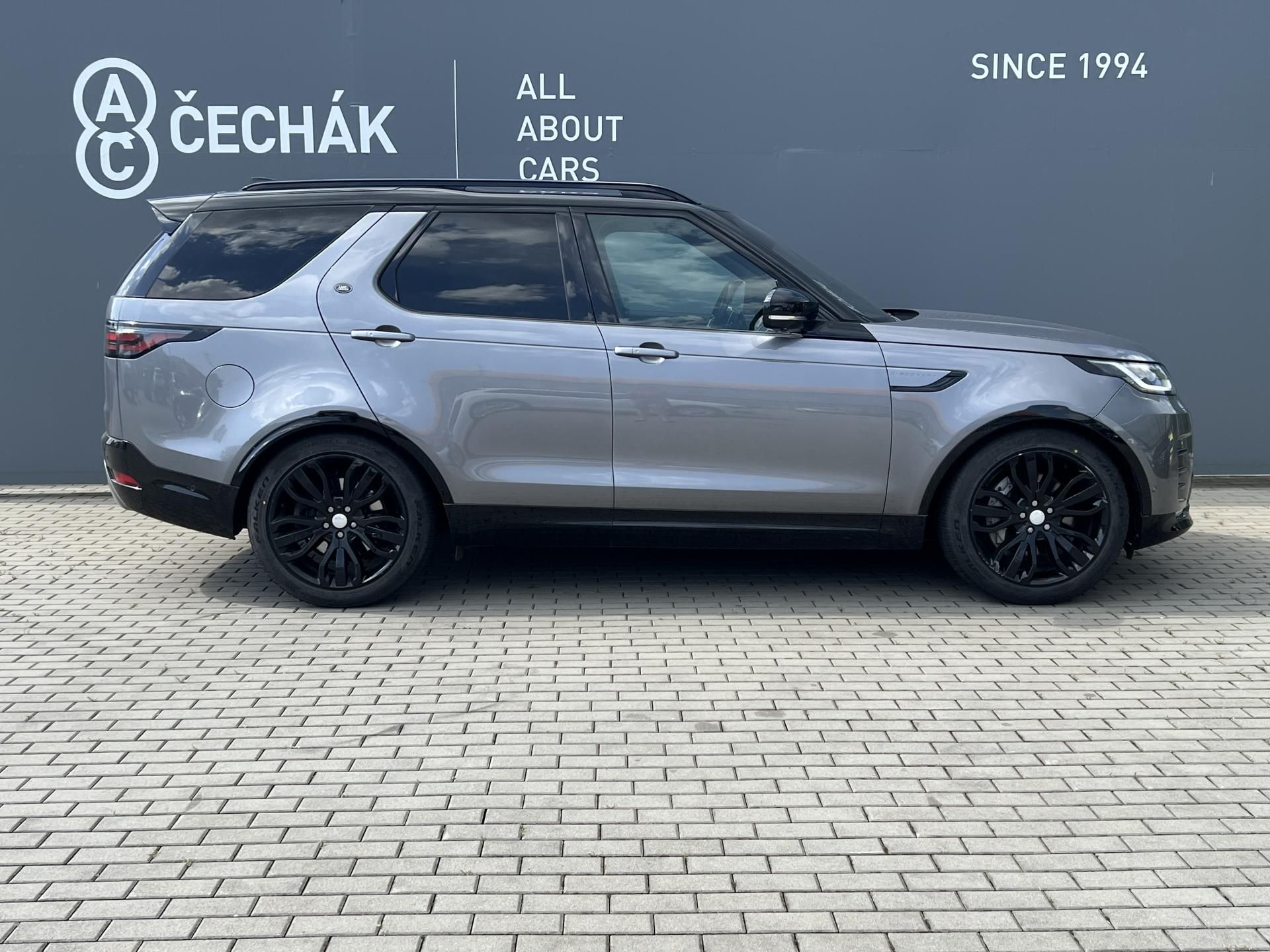 Land Rover Discovery, D300*Dynamic*AWD*DPH - fotka 4