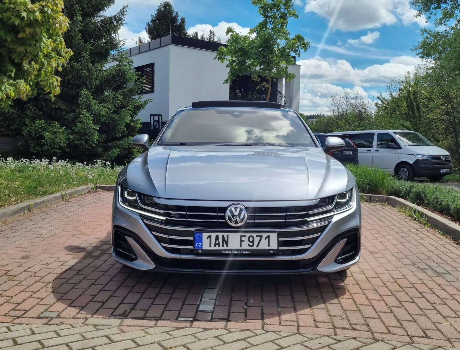 Volkswagen Arteon, 2.0BiTDI 176kW 4x4 R-Line - fotka 2