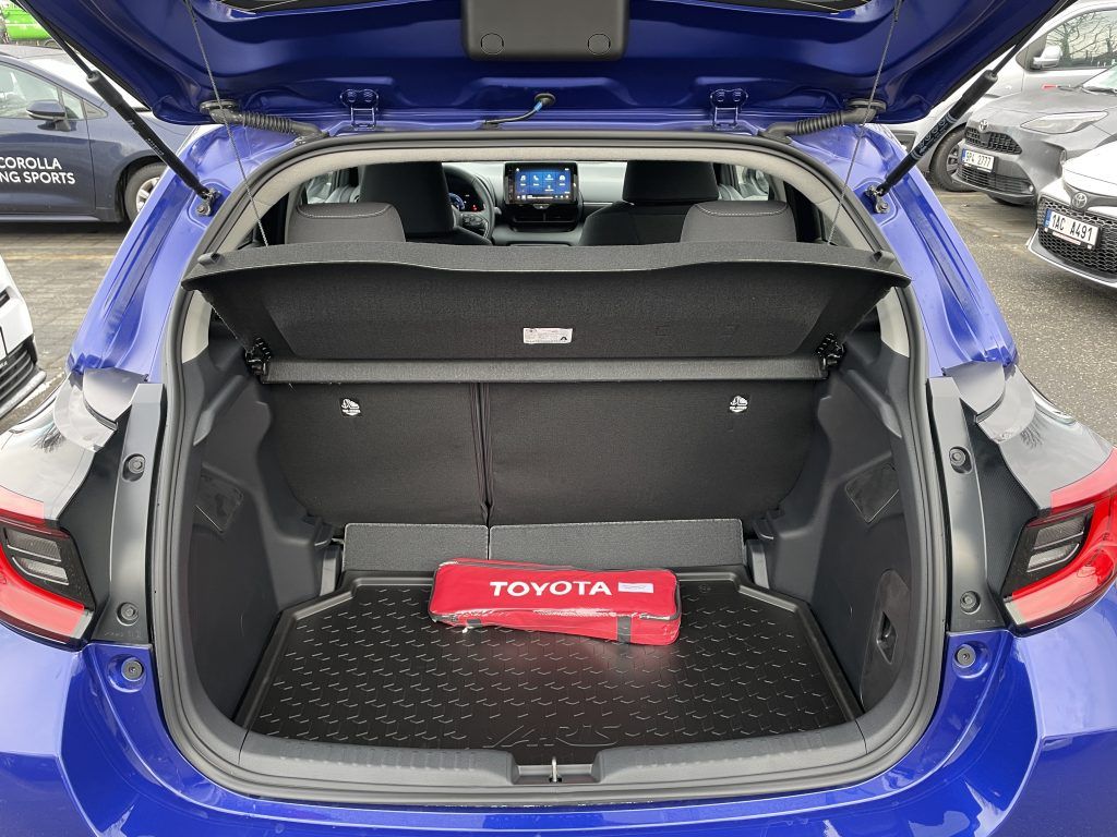 Toyota Yaris, 1.5 Hybrid ODBĚR IHNED - fotka 6