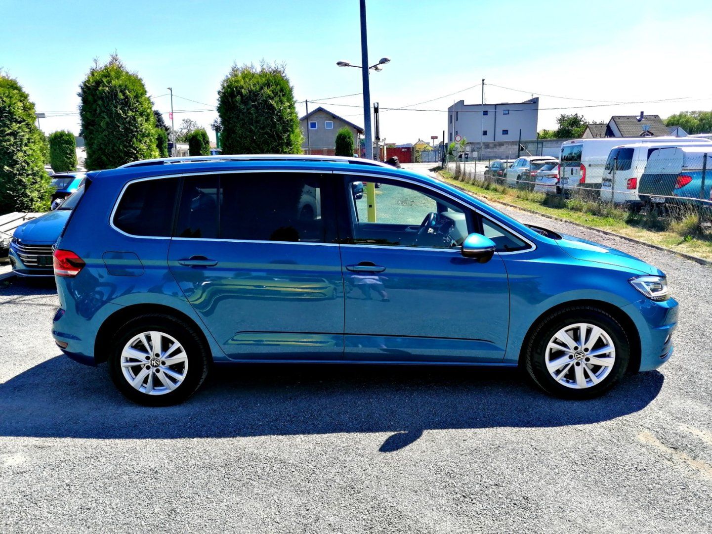 Volkswagen Touran, 1.5 TSi DSG Highline 7-míst - fotka 6