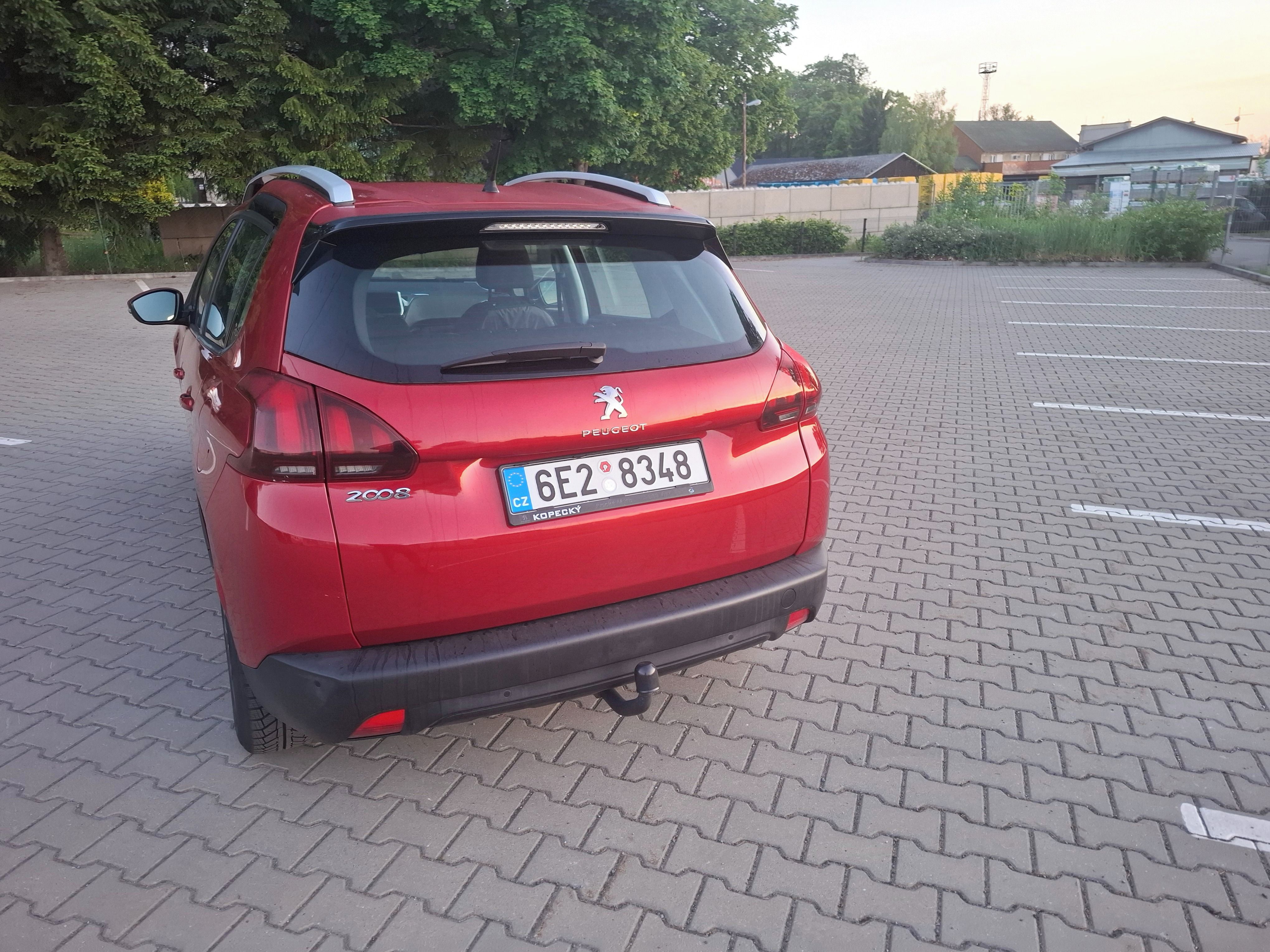 Peugeot 2008 - fotka 3