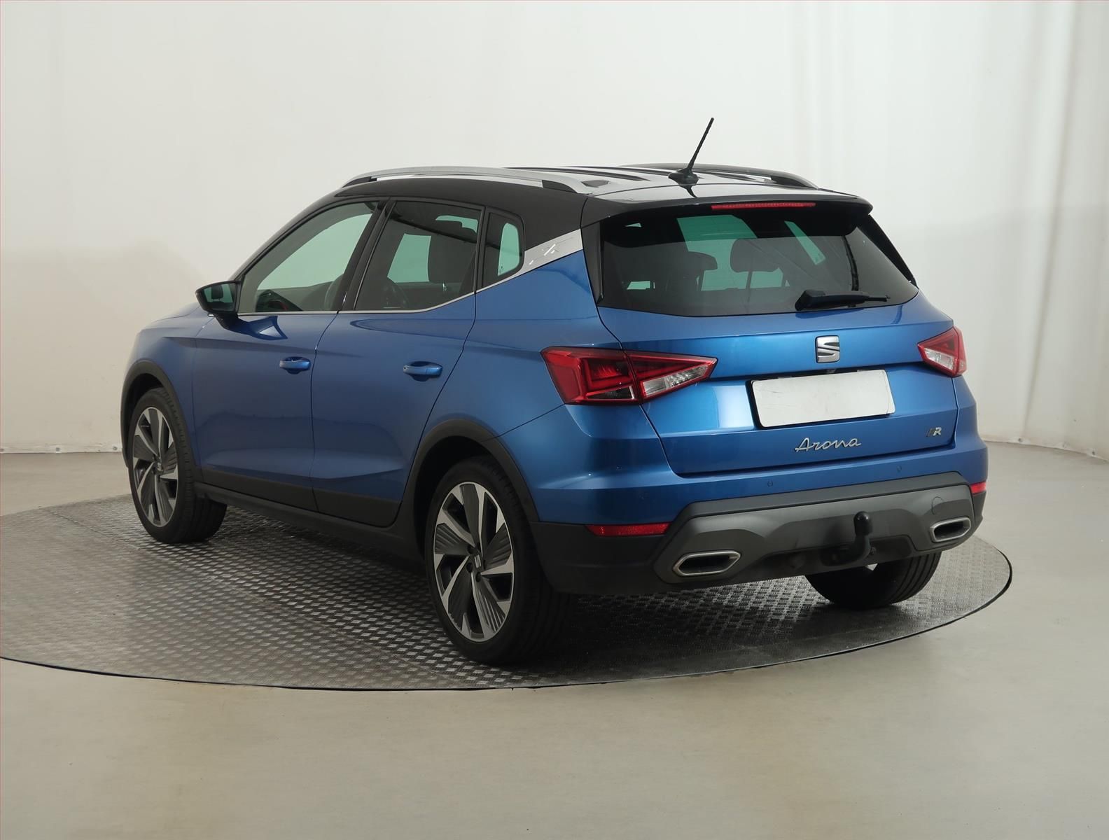 Seat Arona, 1.0 TSI, FR, Serv.kniha, Kůže - fotka 4
