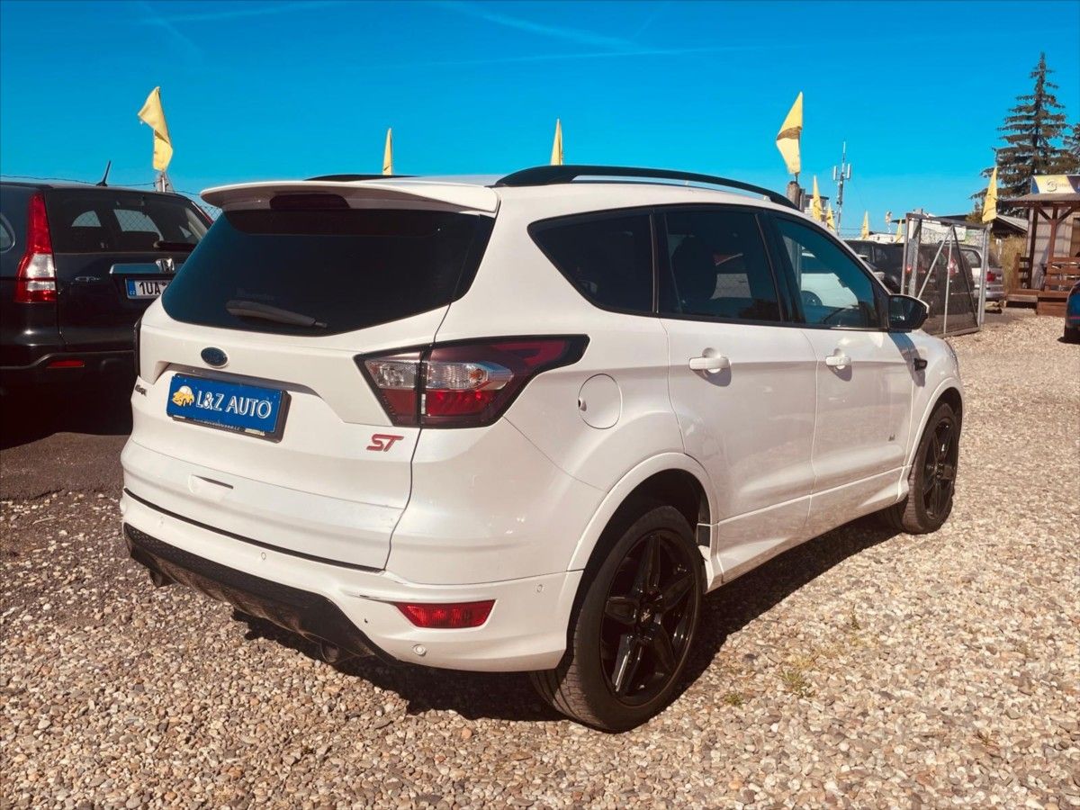 Ford Kuga, 2,0 TDCI ST-Line AUTOMAT 4x4 - fotka 4