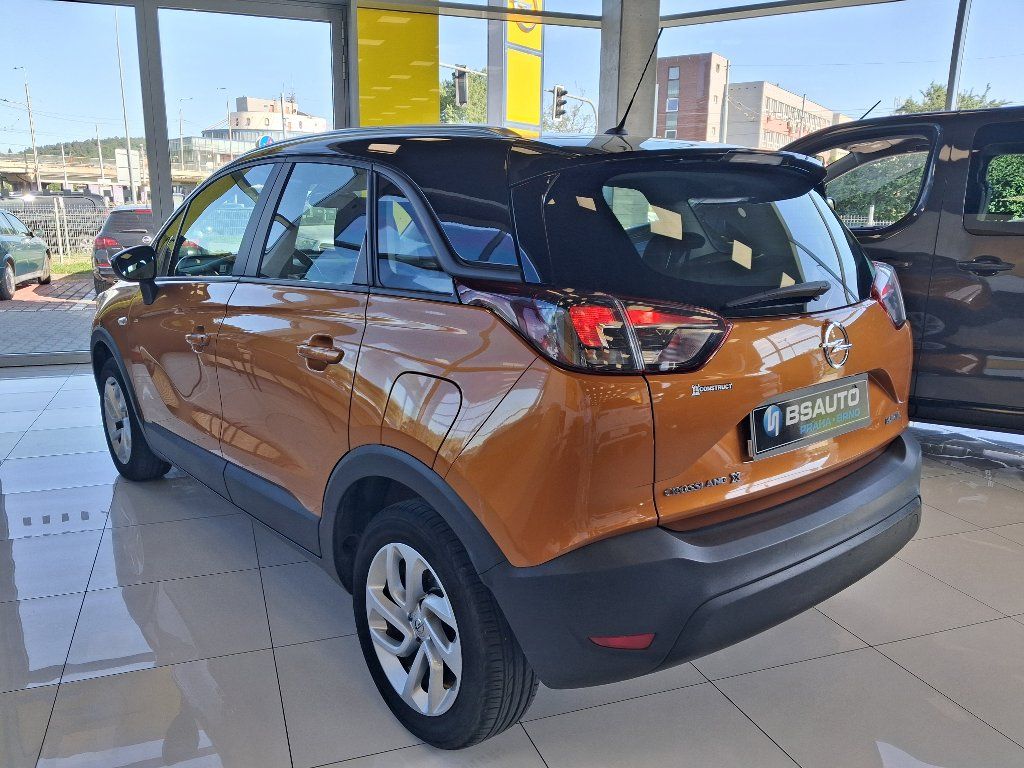 Opel Crossland X, 1.2T 81kW 2019 - fotka 4