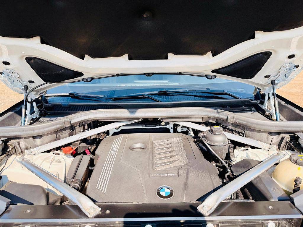 BMW X5, xDrive 40i, X-Line - fotka 6