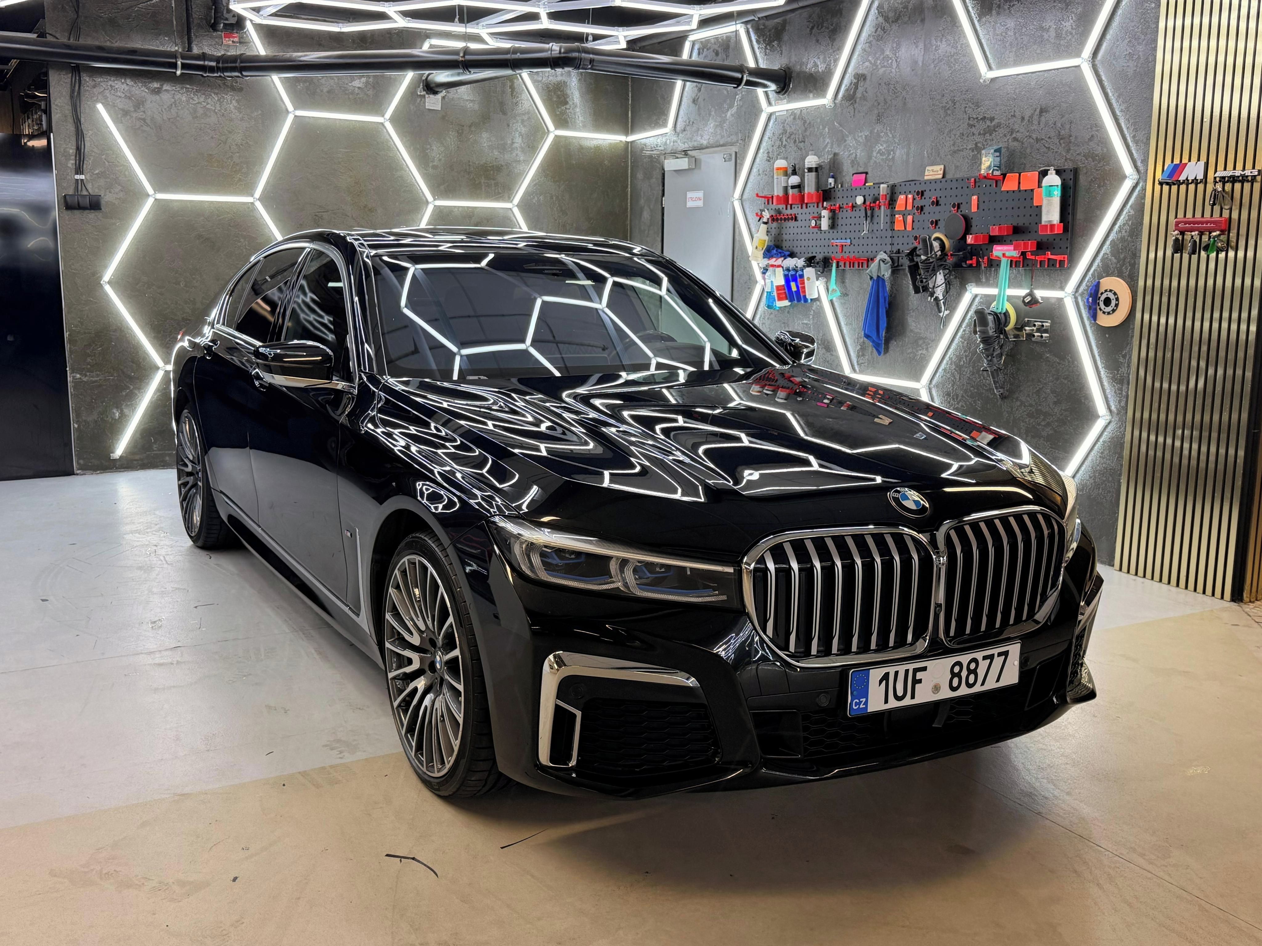 BMW Řada 7, BMW 730D, xDrive,