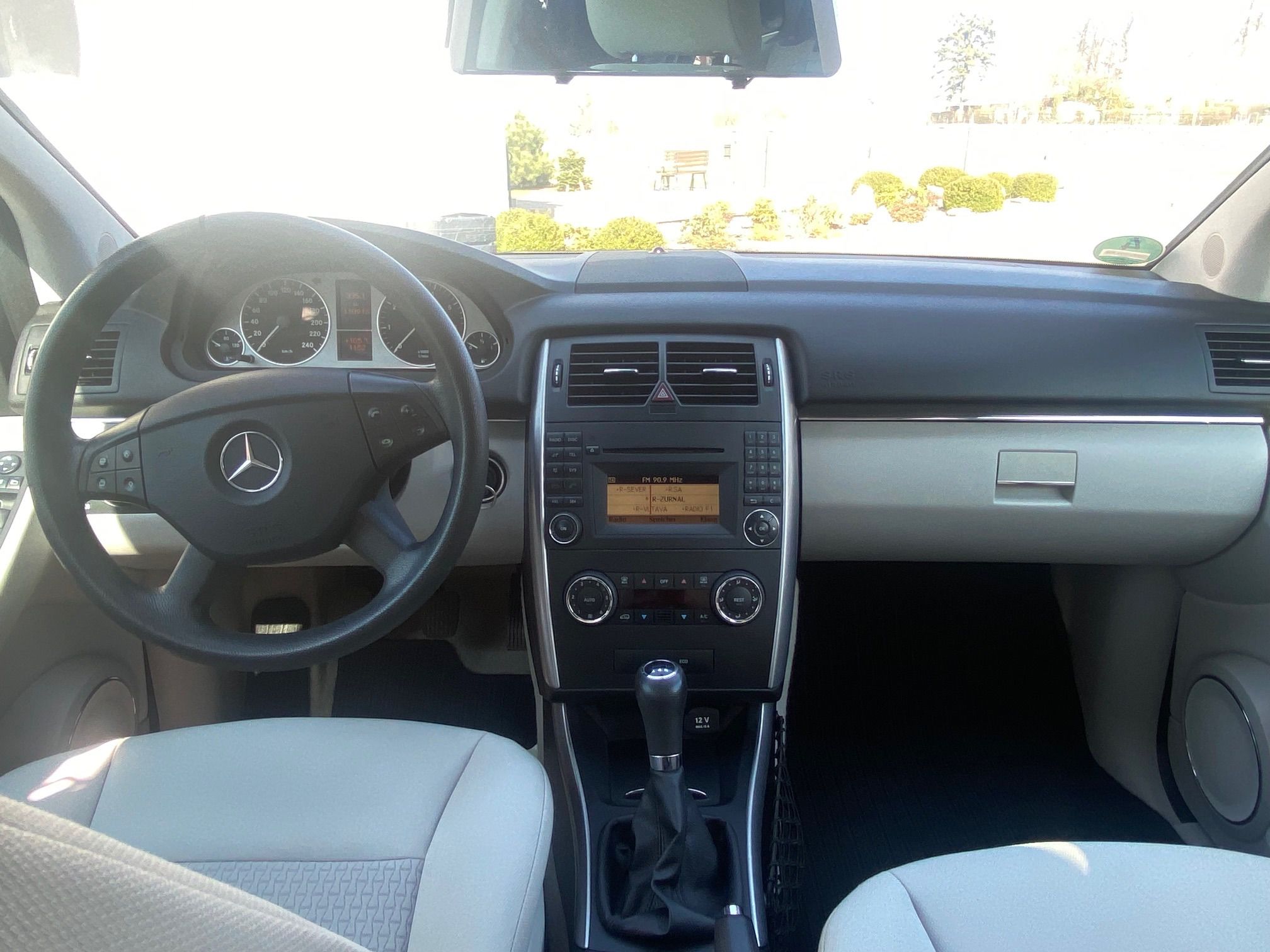 Mercedes-Benz Třídy B, 1498cm Benzín - fotka 5